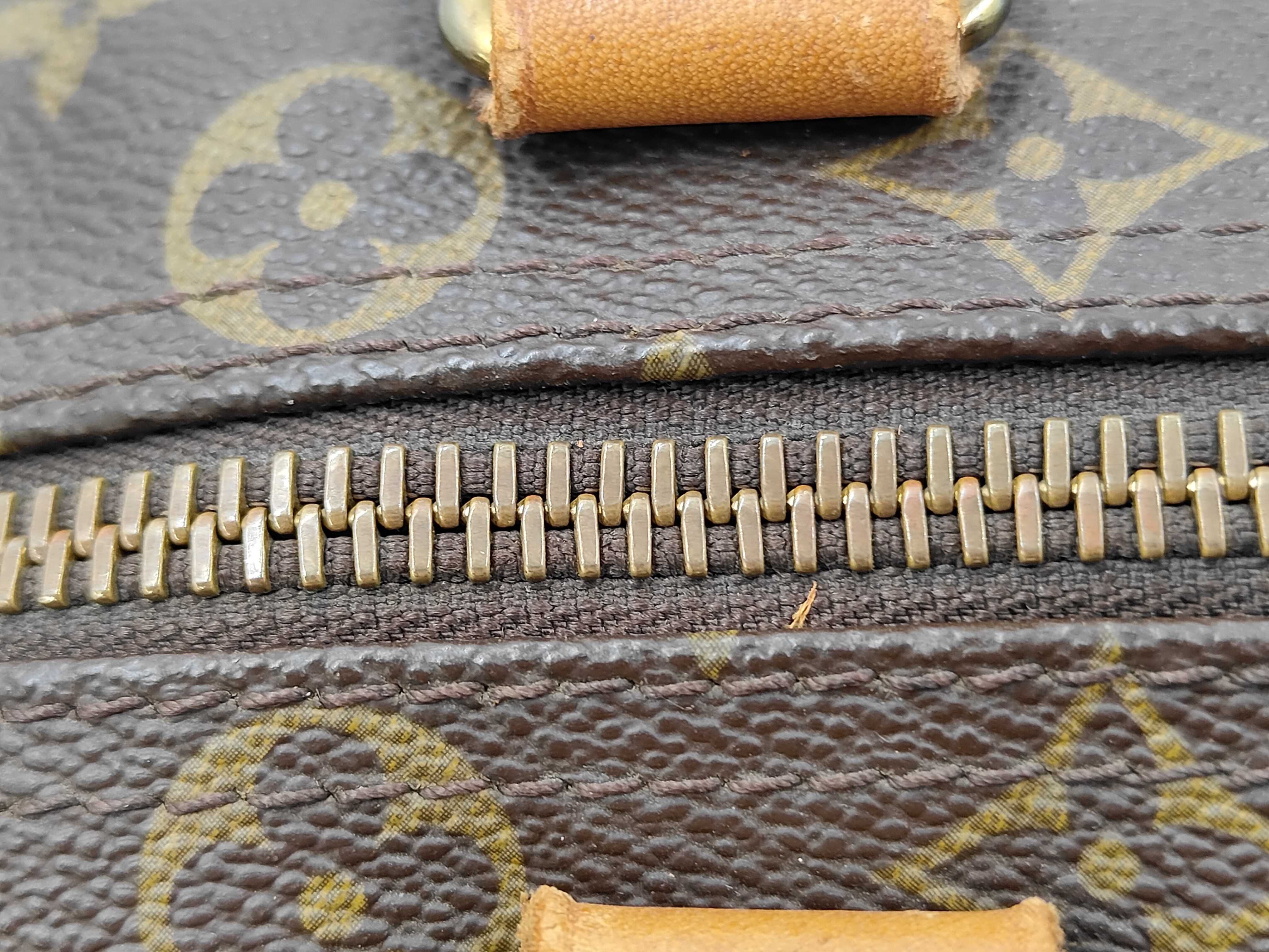 Monogram LV Keepall 45 Boston Bag — view 5