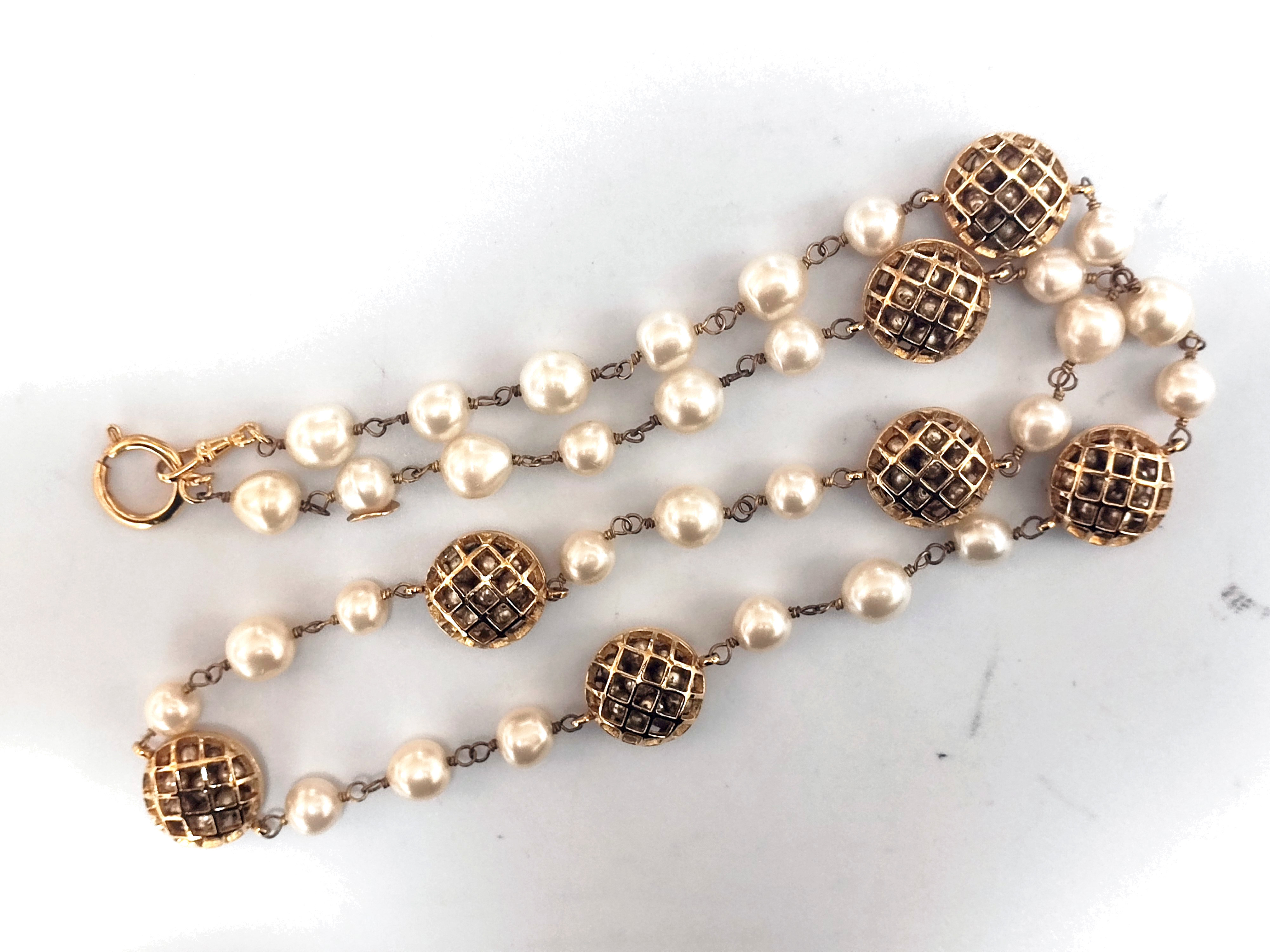 Basket Color Ball Faux Pearl Necklace — view 5