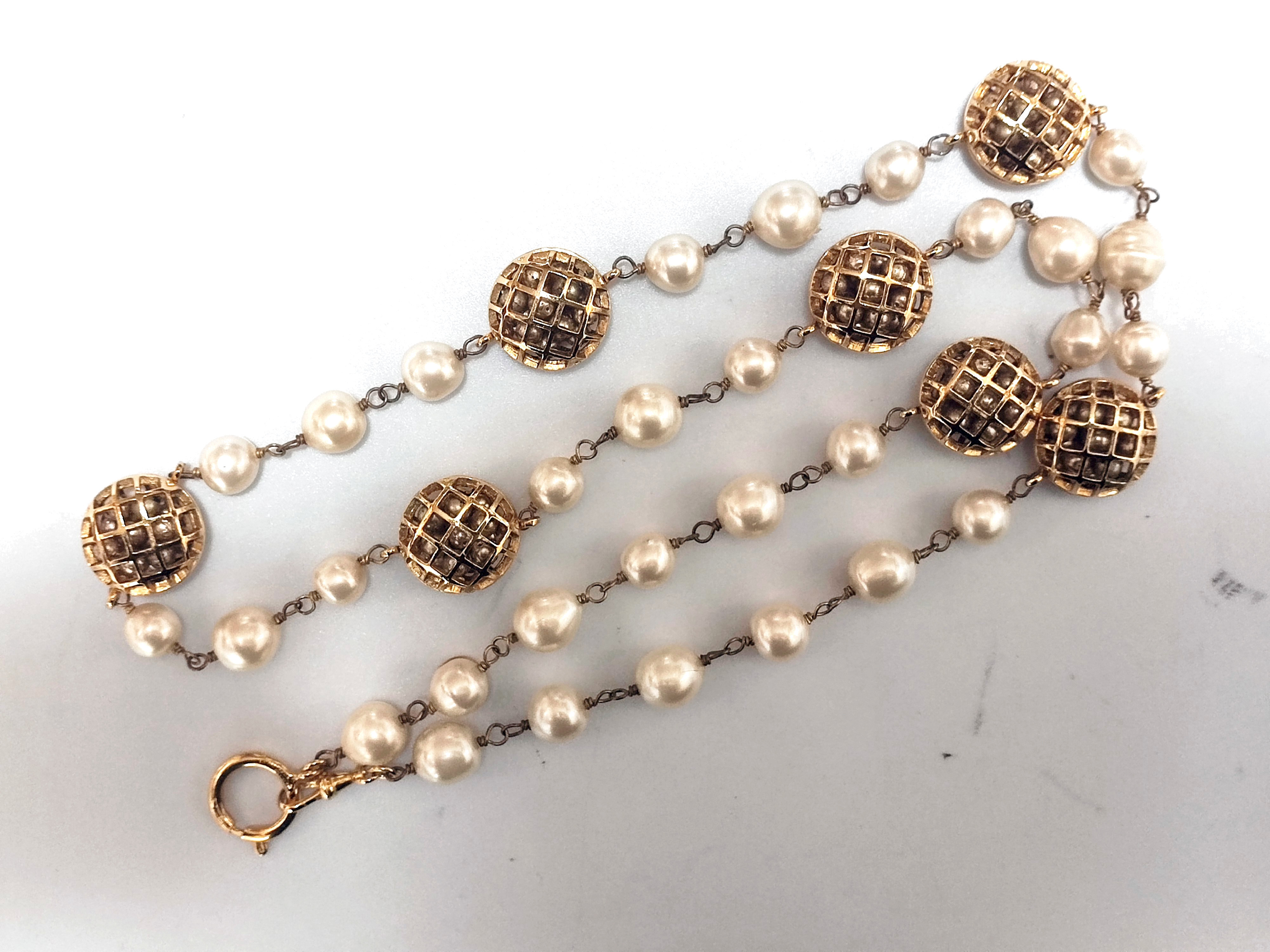 Basket Color Ball Faux Pearl Necklace — view 8