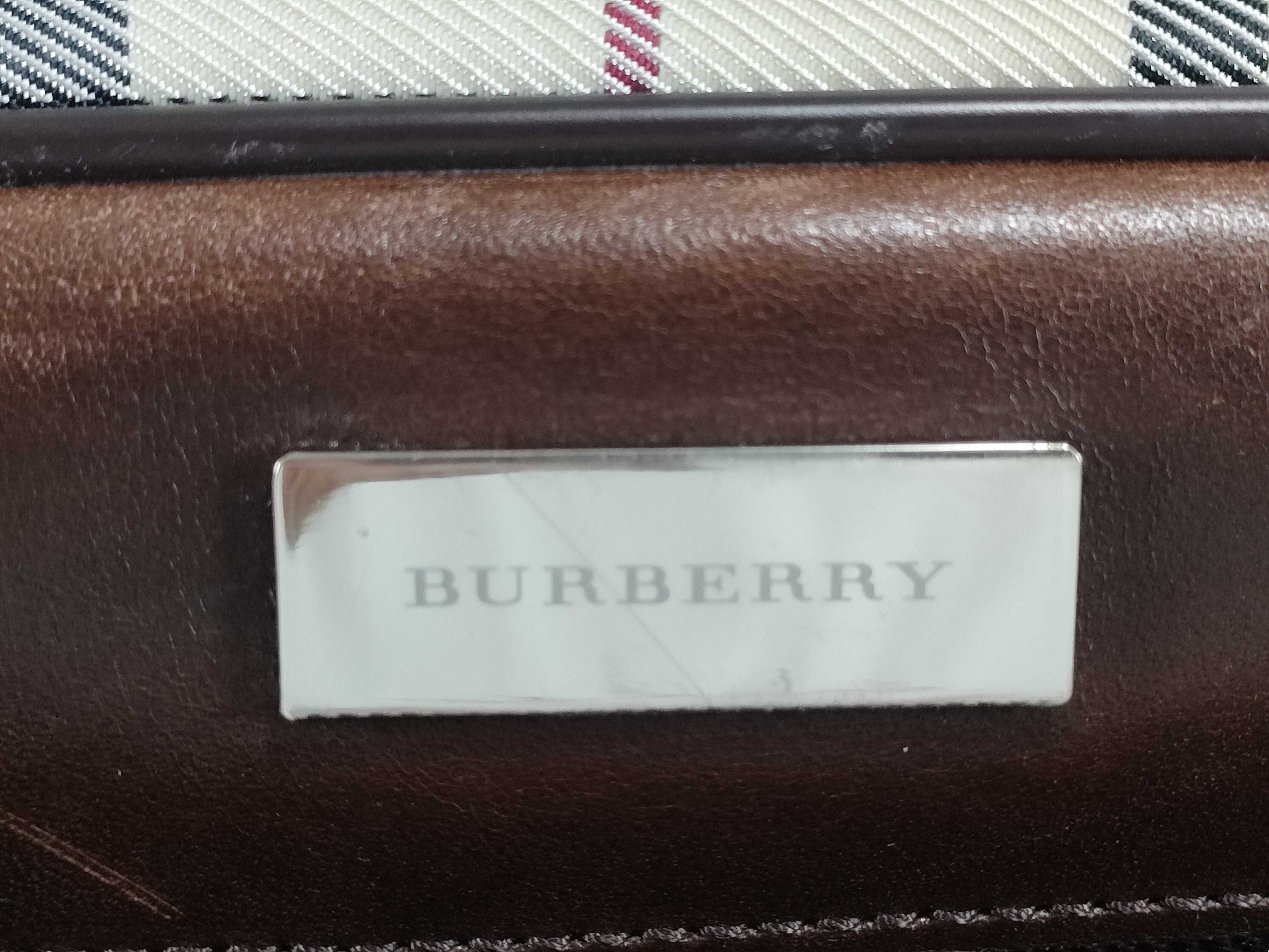 Nova Check Carry Case Carry Bag — view 13