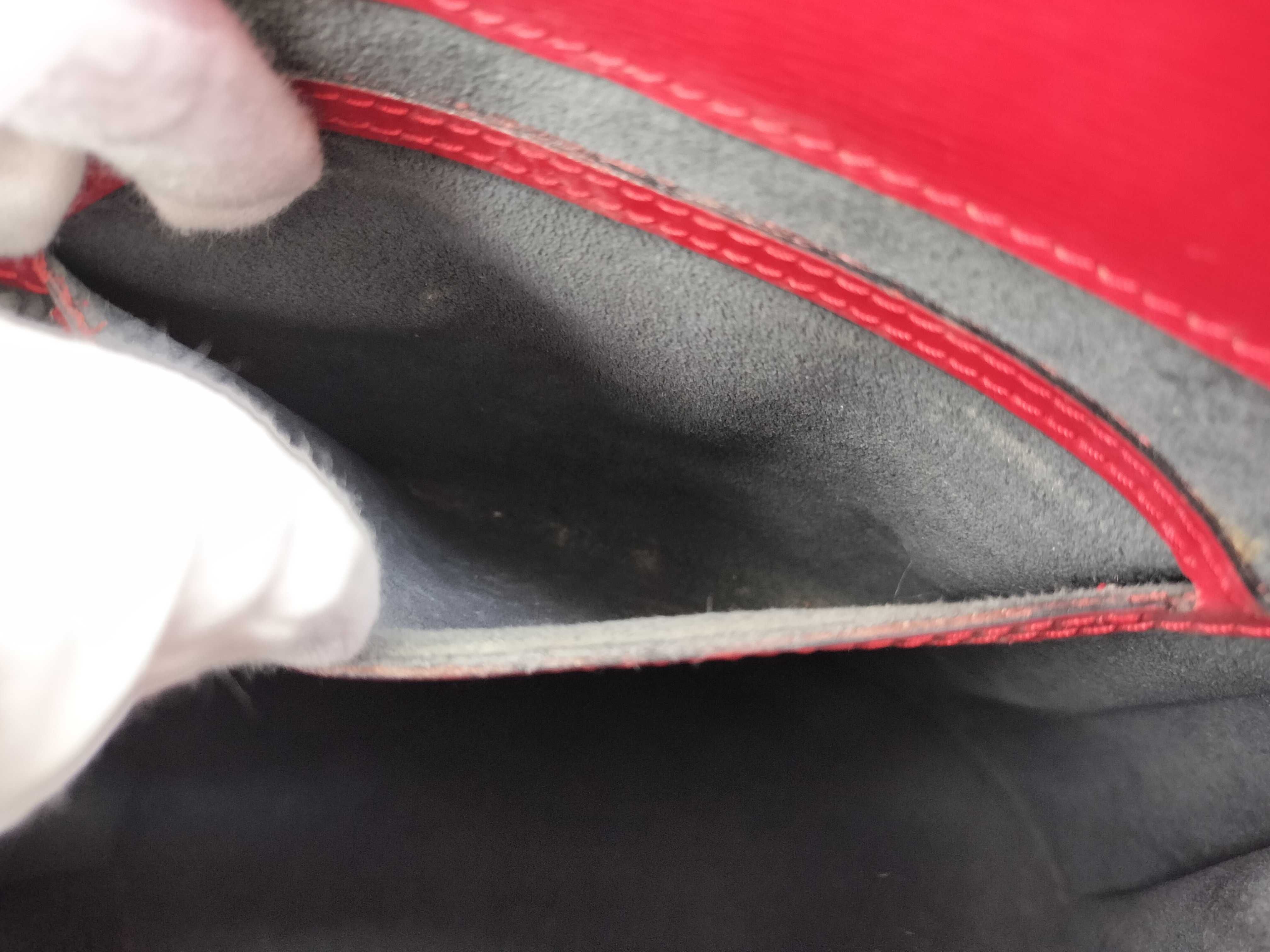 Epi M52257 Cluny Castilian Red Shoulder Bag — view 12