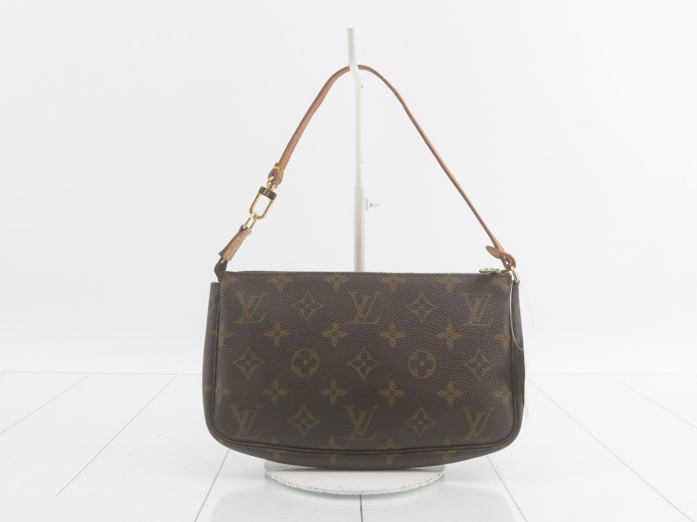Pochette Accessoires (old model) — view 2