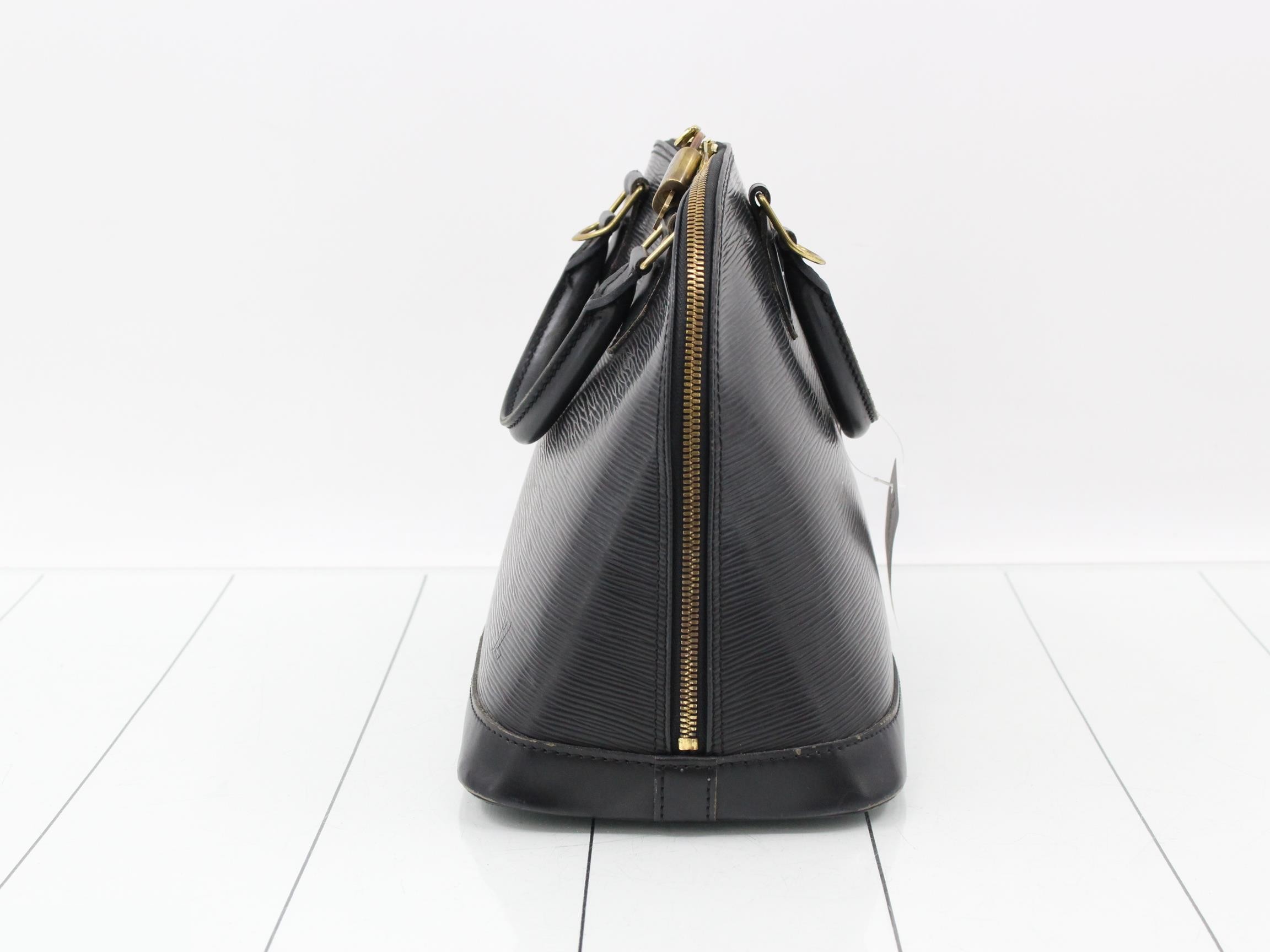 Epi Alma handbag — view 3