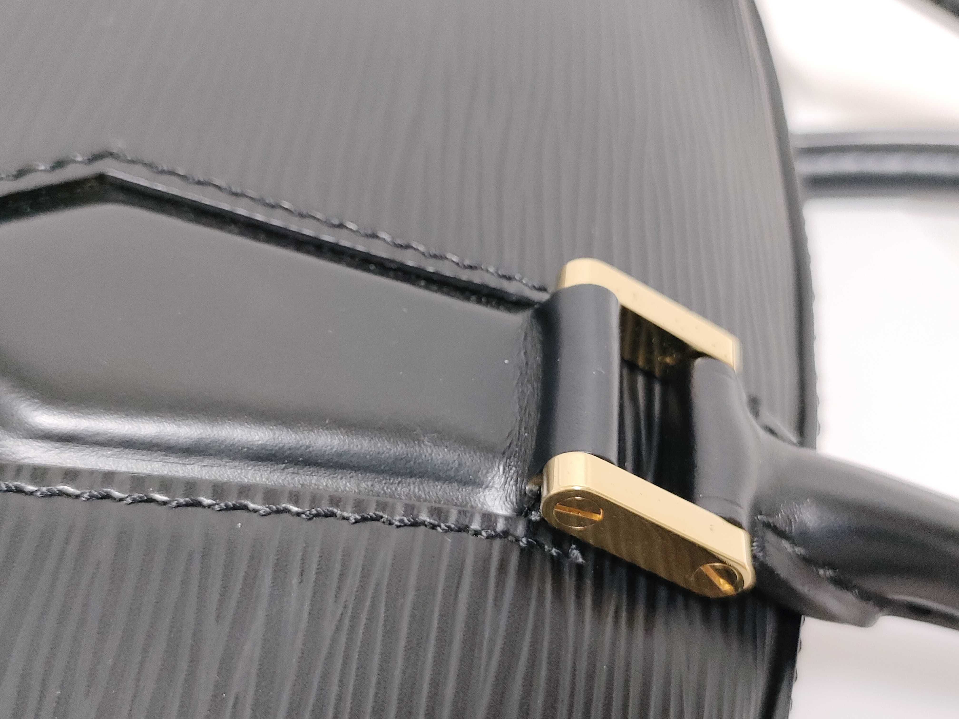 Epi Black Leather Epi Jasmine Handbag — view 5