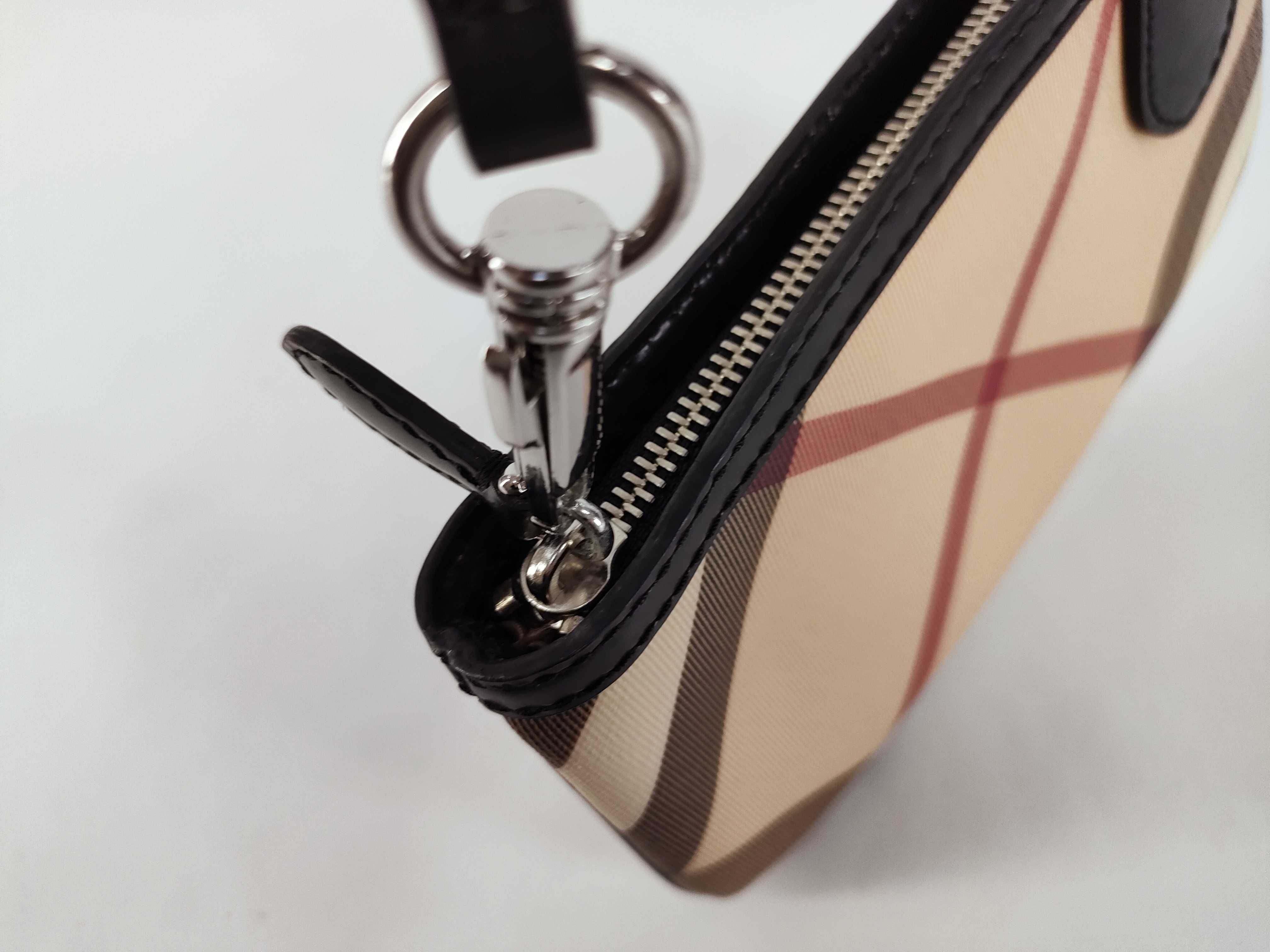 Nova Check Accessory Pouch — view 8
