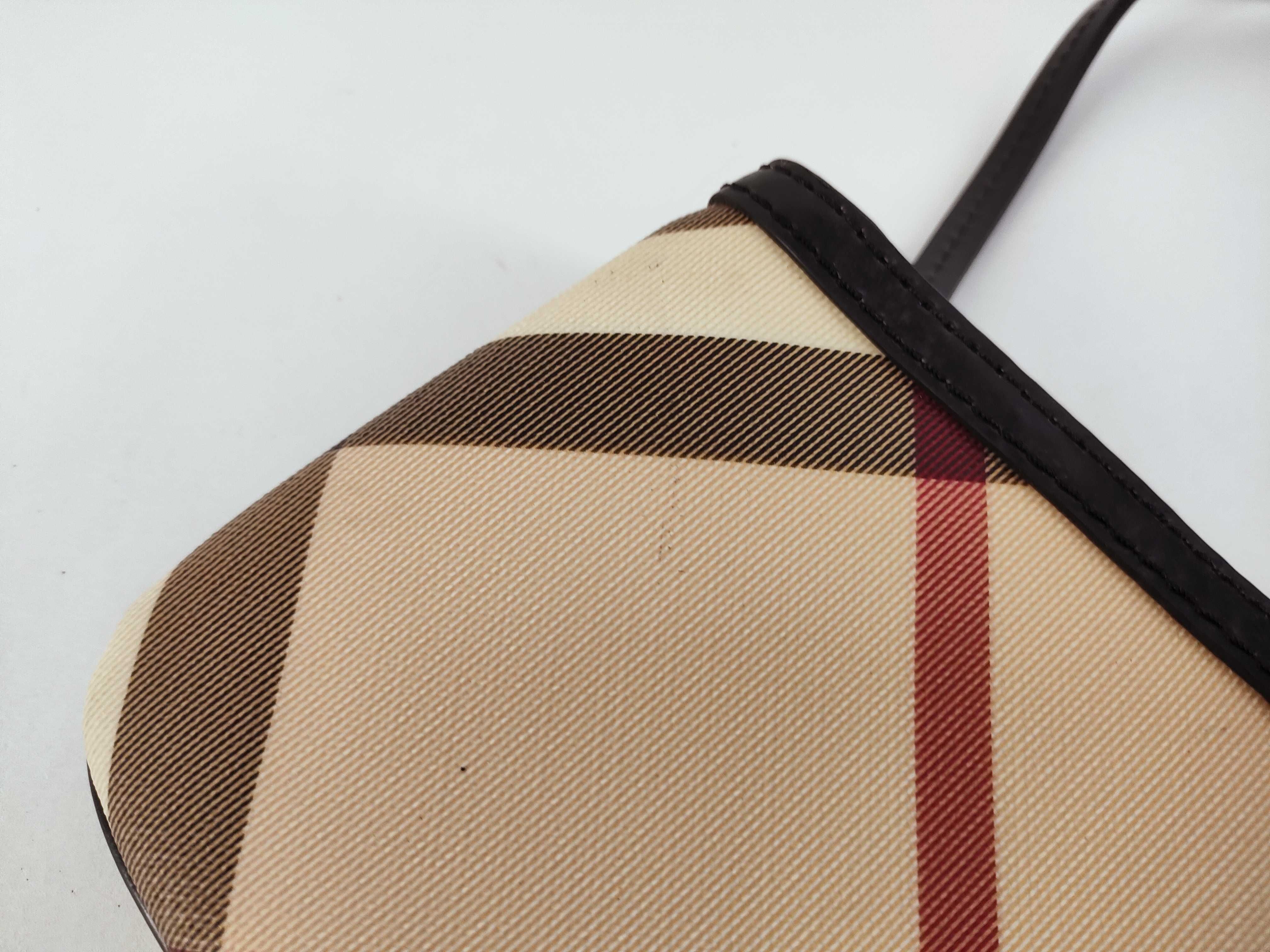 Nova Check Accessory Pouch — view 9