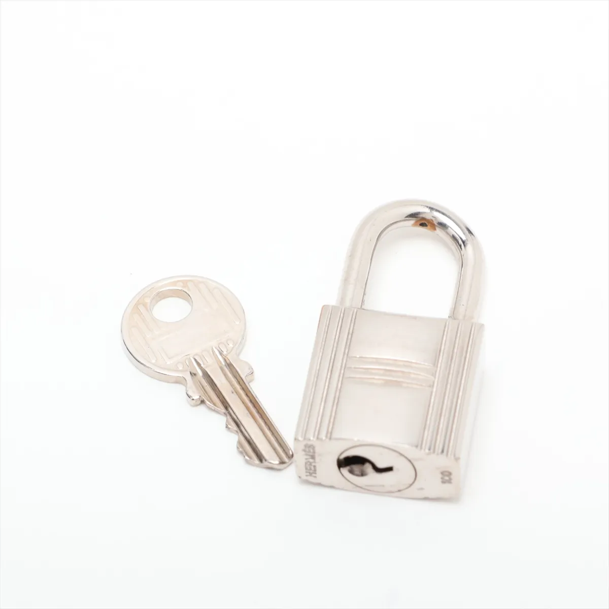 Picotin Lock 22 MM Taurillon Clemence Black Silver Hardware A: 2017 — view 9