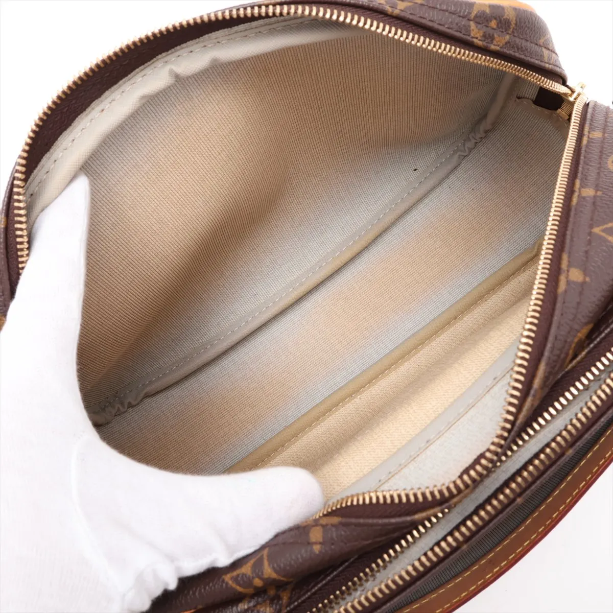 Monogram Reporter PM M45254 SP1013 Brown — view 9