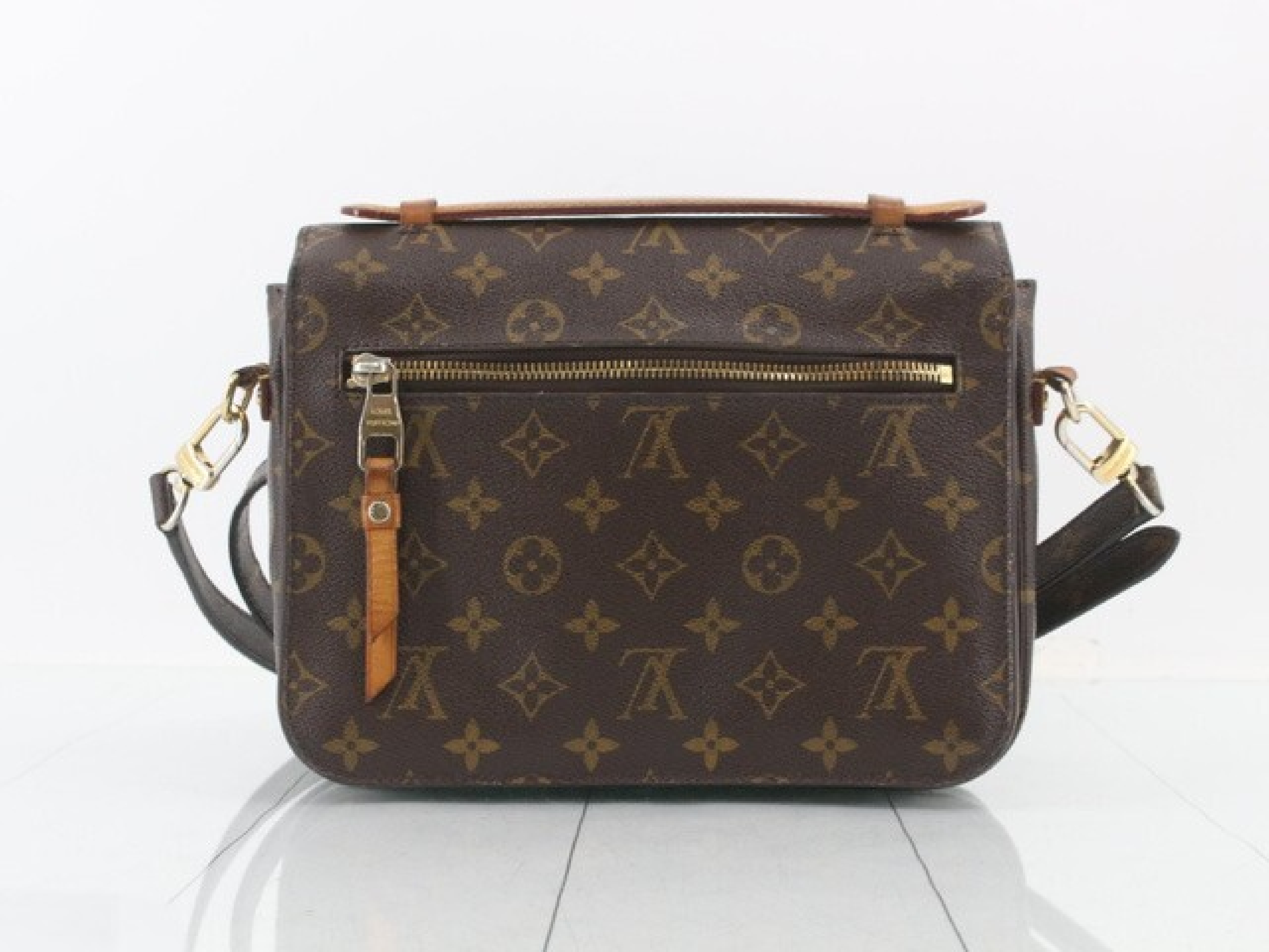 Monogram Pochette Métis Shoulder Bag with Strap — view 2