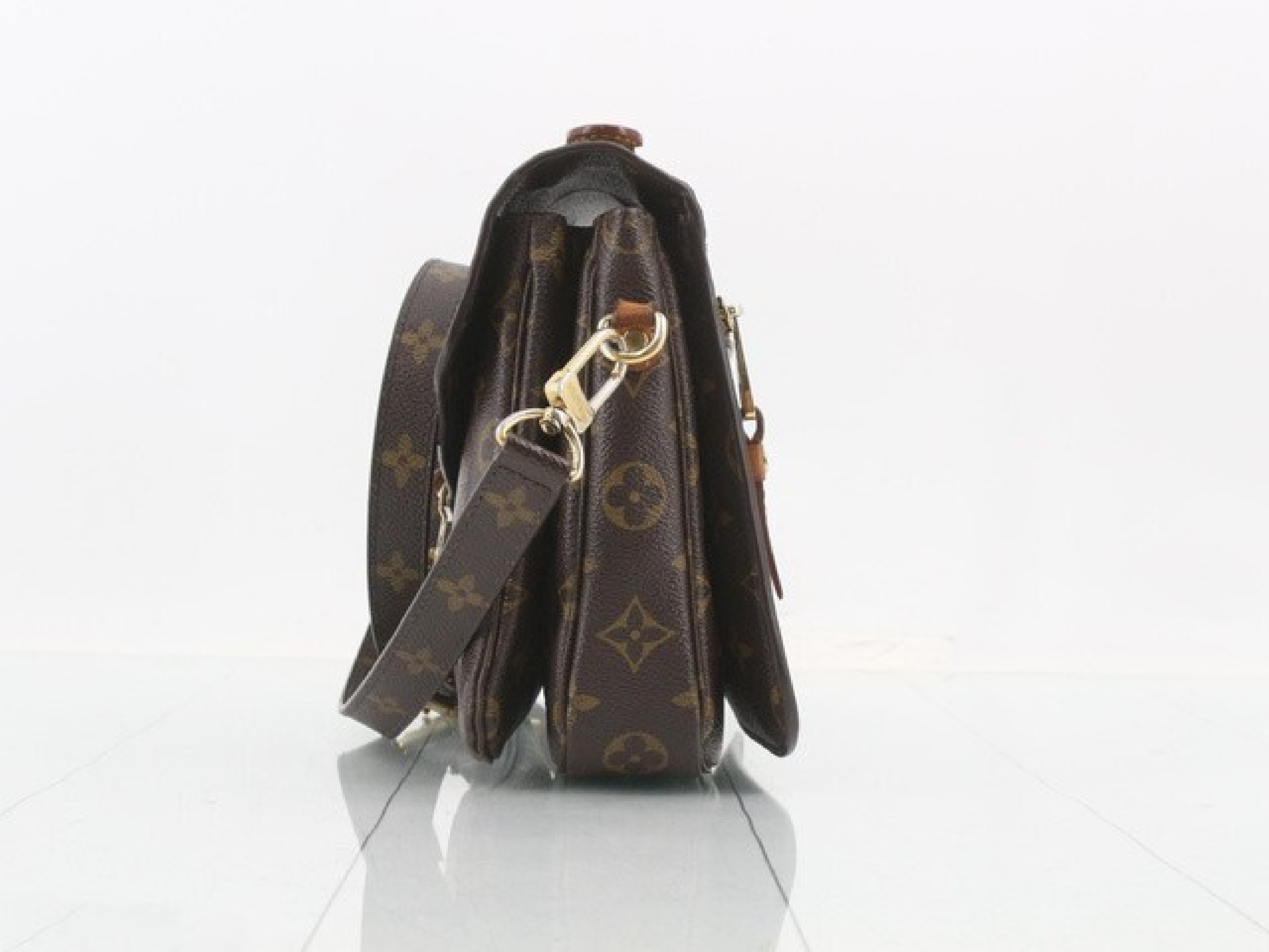 Monogram Pochette Métis Shoulder Bag with Strap — view 6