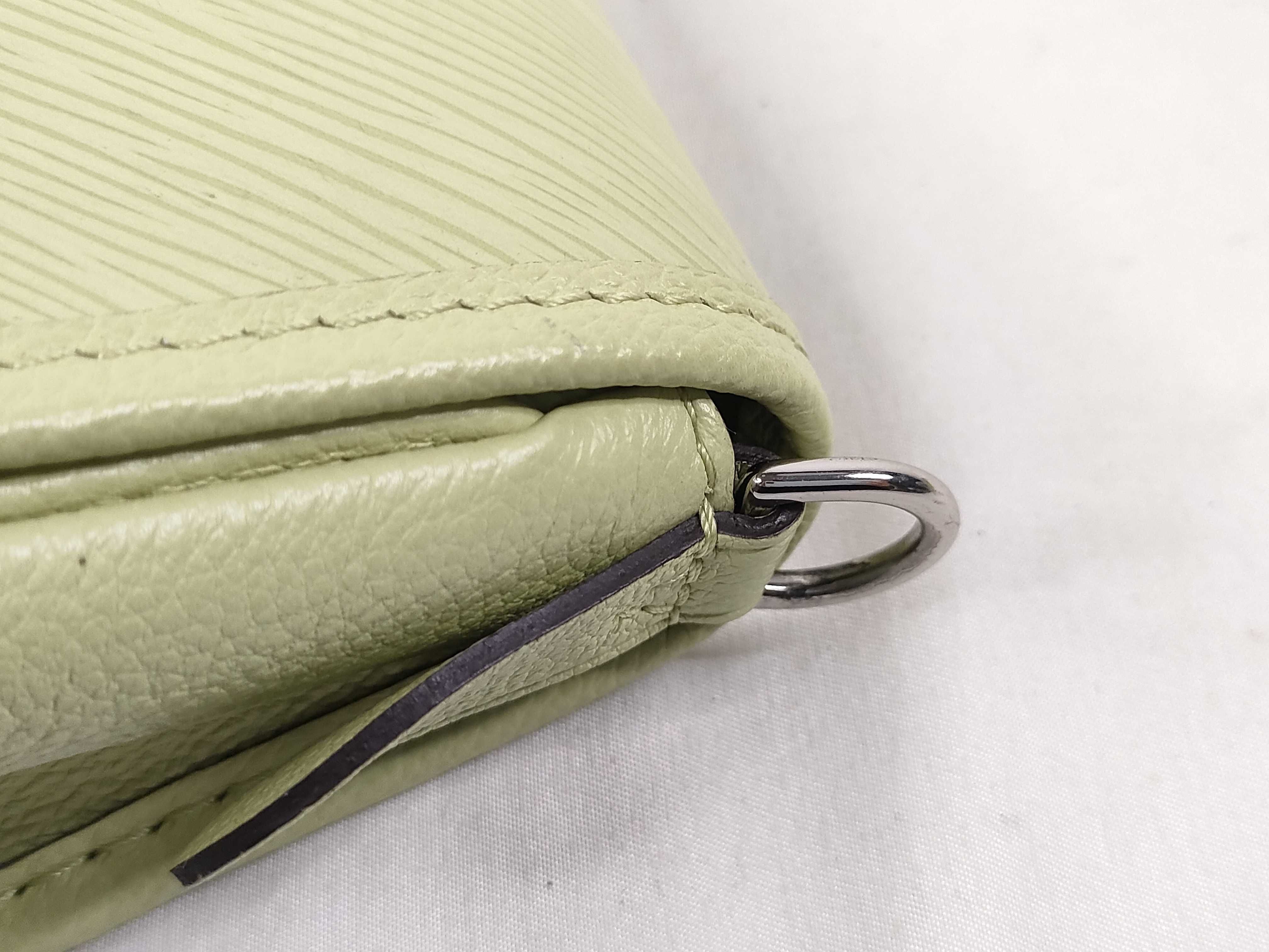 Epi Louis Vuitton Epi Bussy Shoulder Bag — view 5