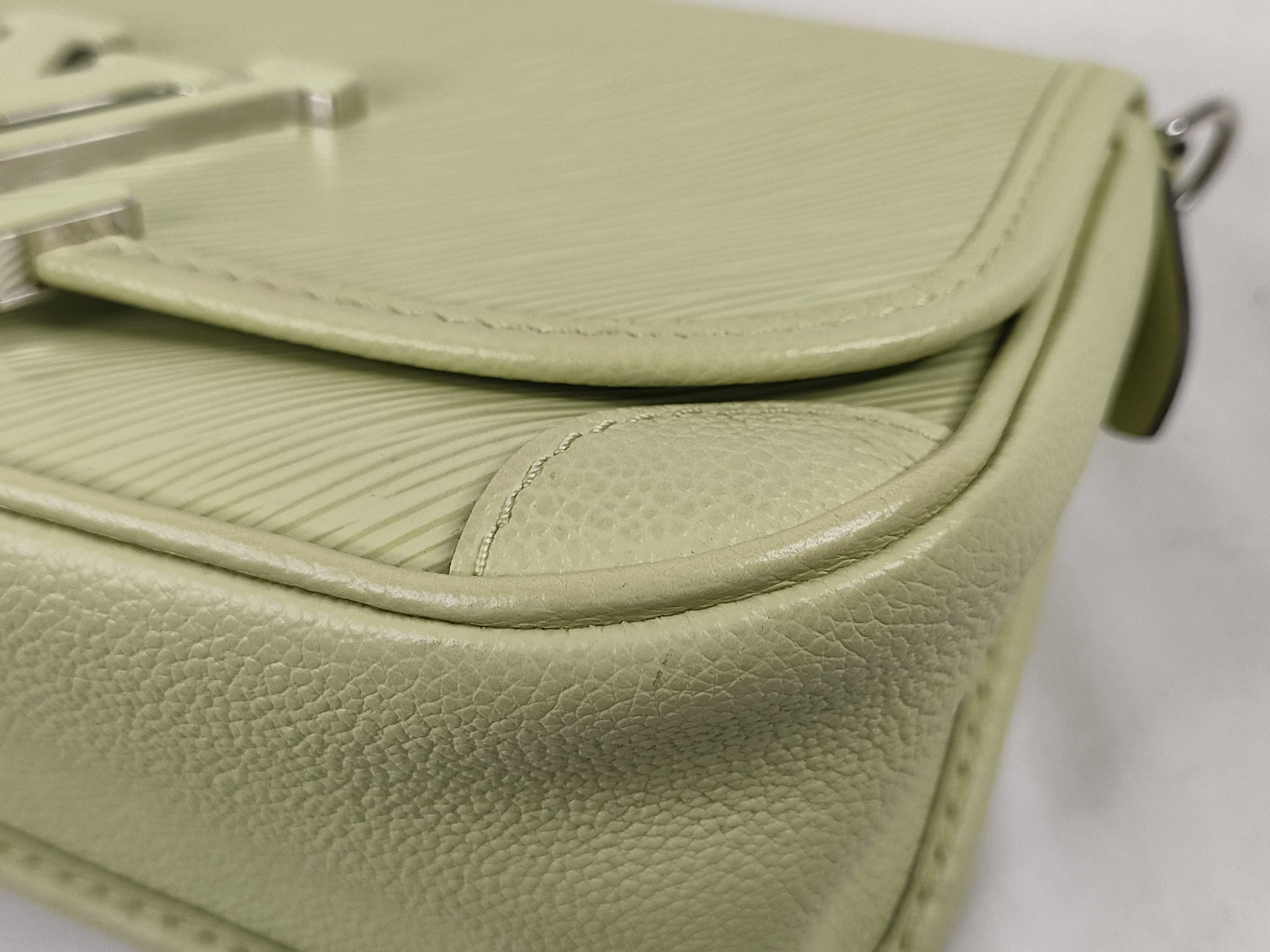Epi Louis Vuitton Epi Bussy Shoulder Bag — view 6