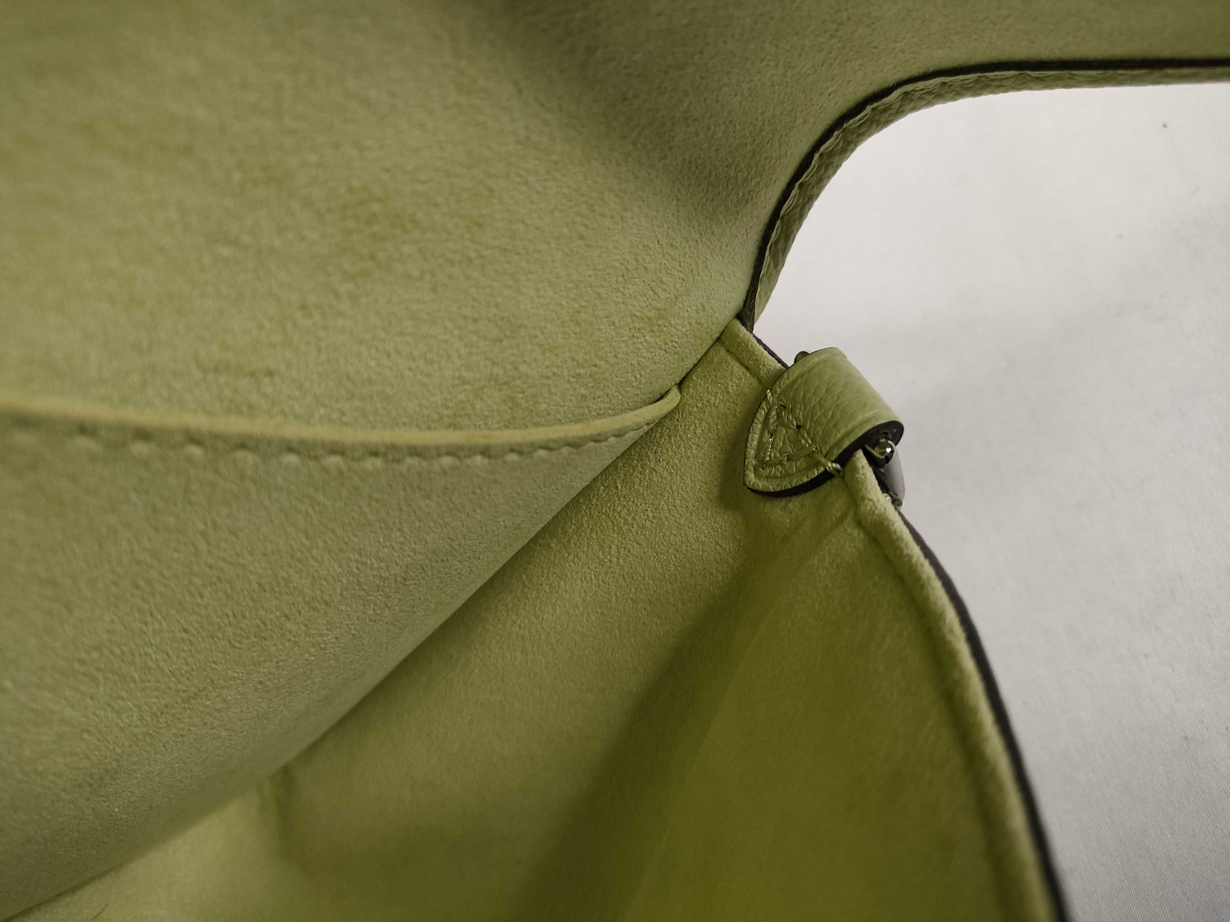 Epi Louis Vuitton Epi Bussy Shoulder Bag — view 9