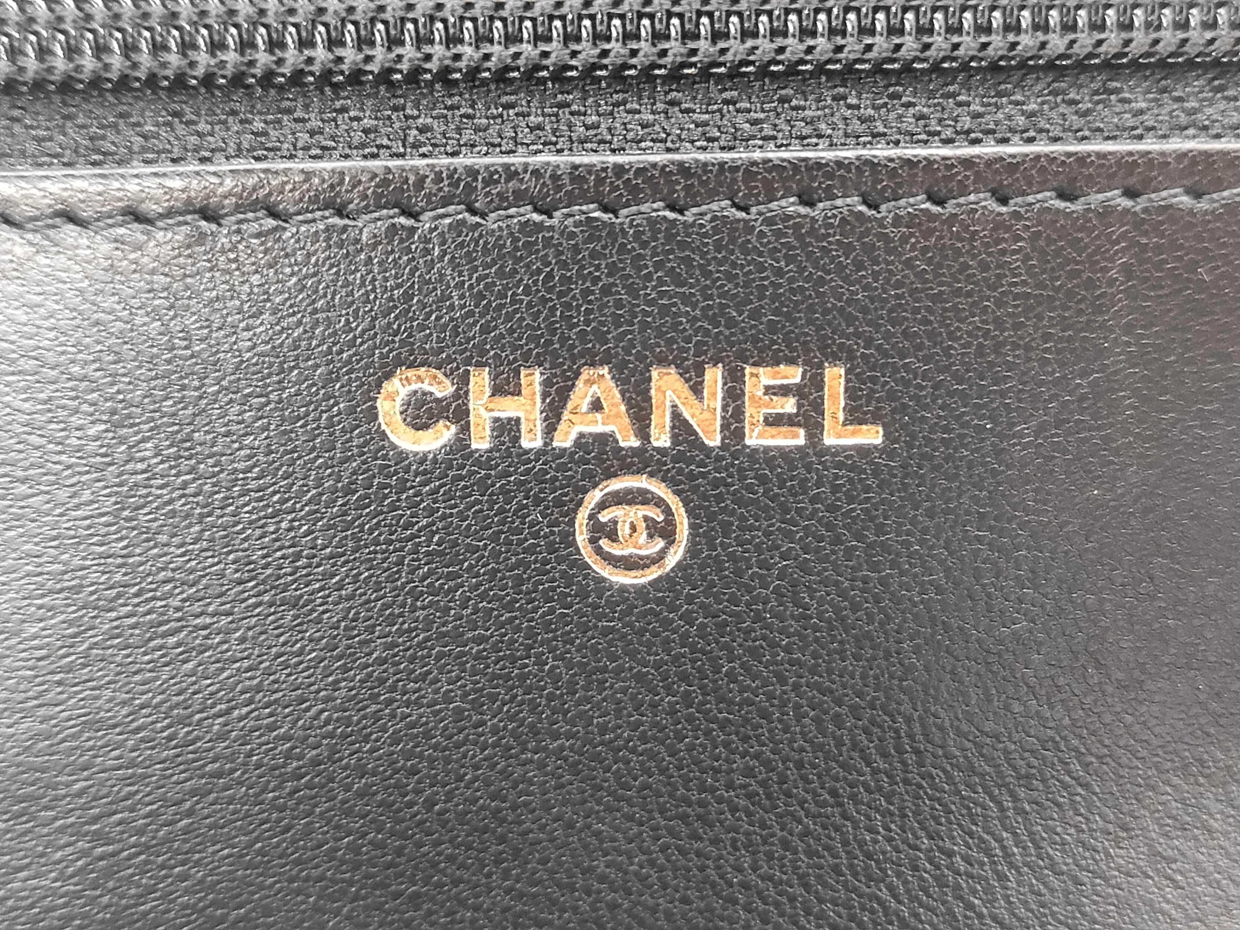 Black Lambskin Boy GP Hardware Chain Wallet (20s Series) Shoulder Bag — view 11