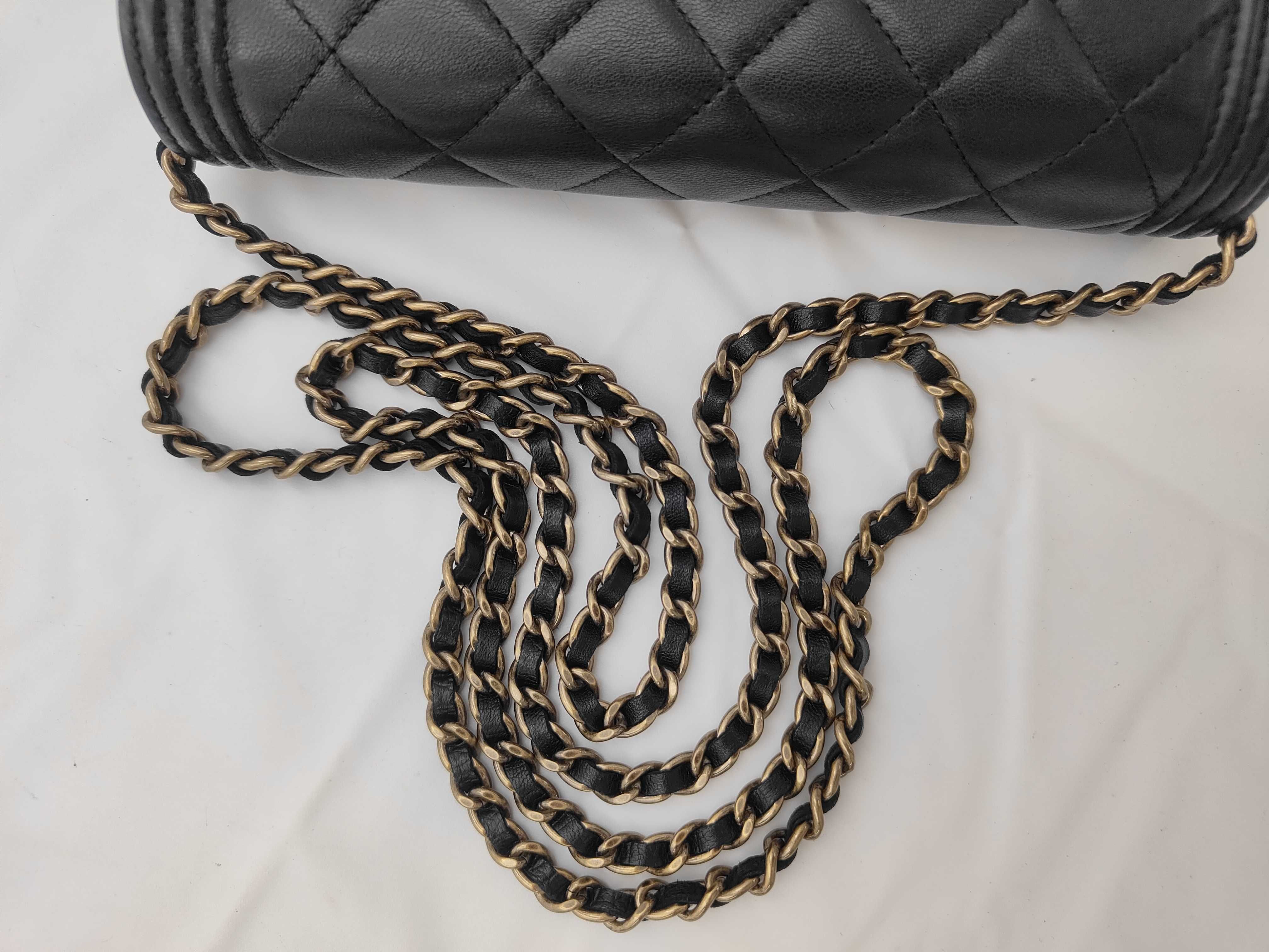 Black Lambskin Boy GP Hardware Chain Wallet (20s Series) Shoulder Bag — view 3