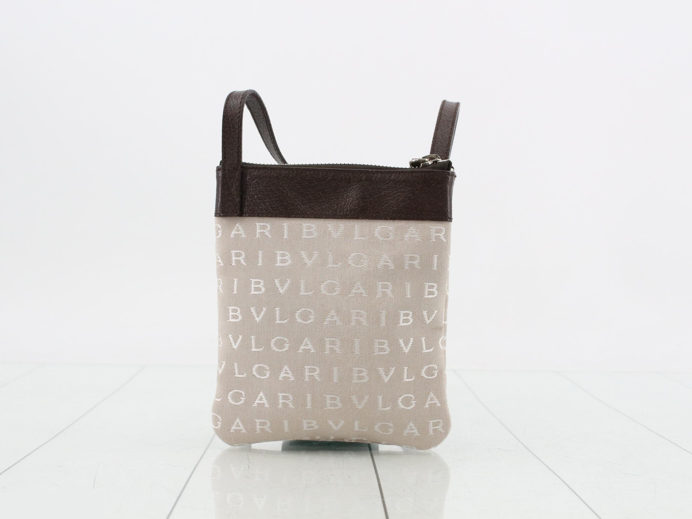Shoulder bag - Logo Mania — view 2