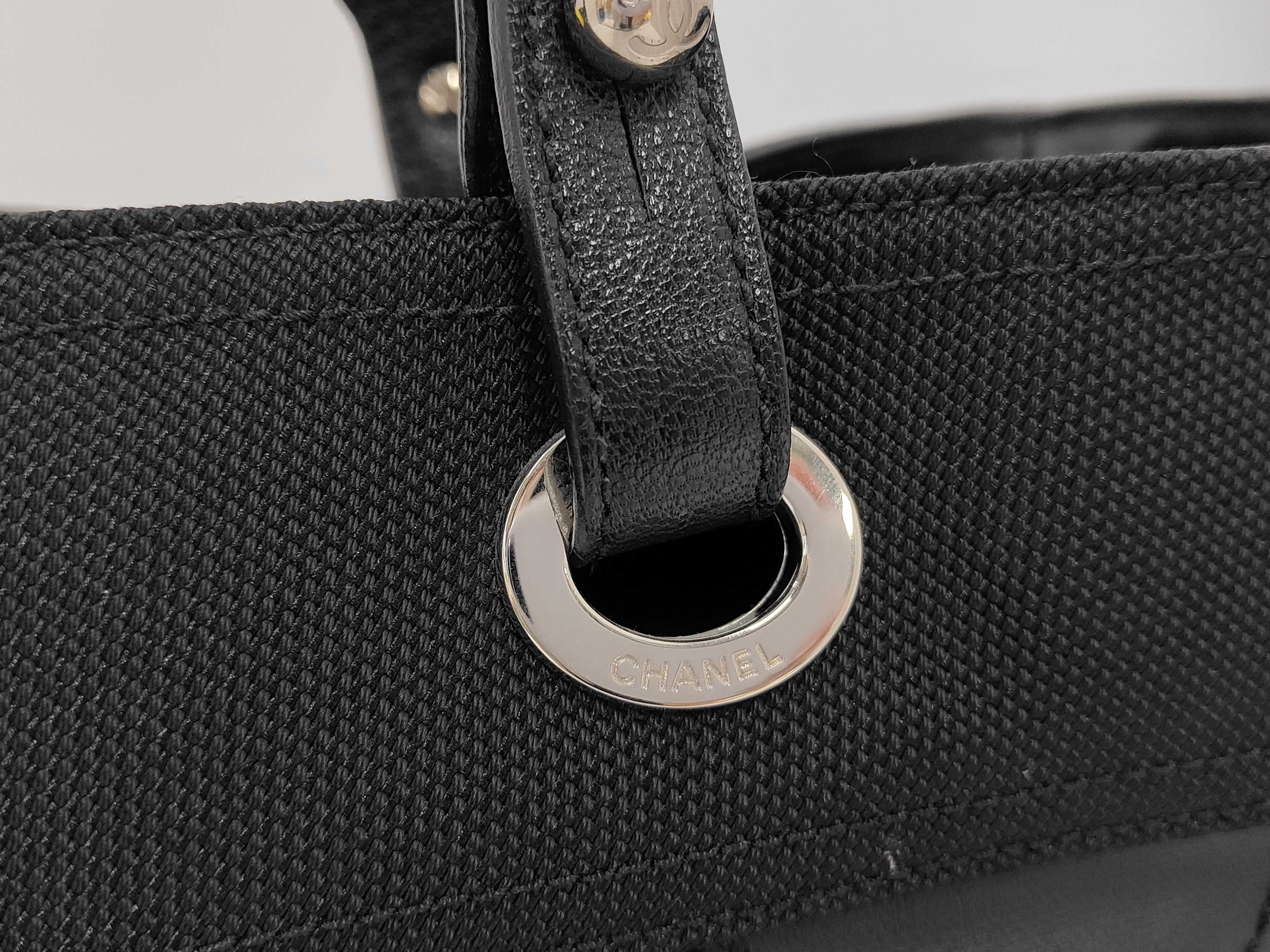 Paris Biarritz No. 11 Tote Bag — view 3
