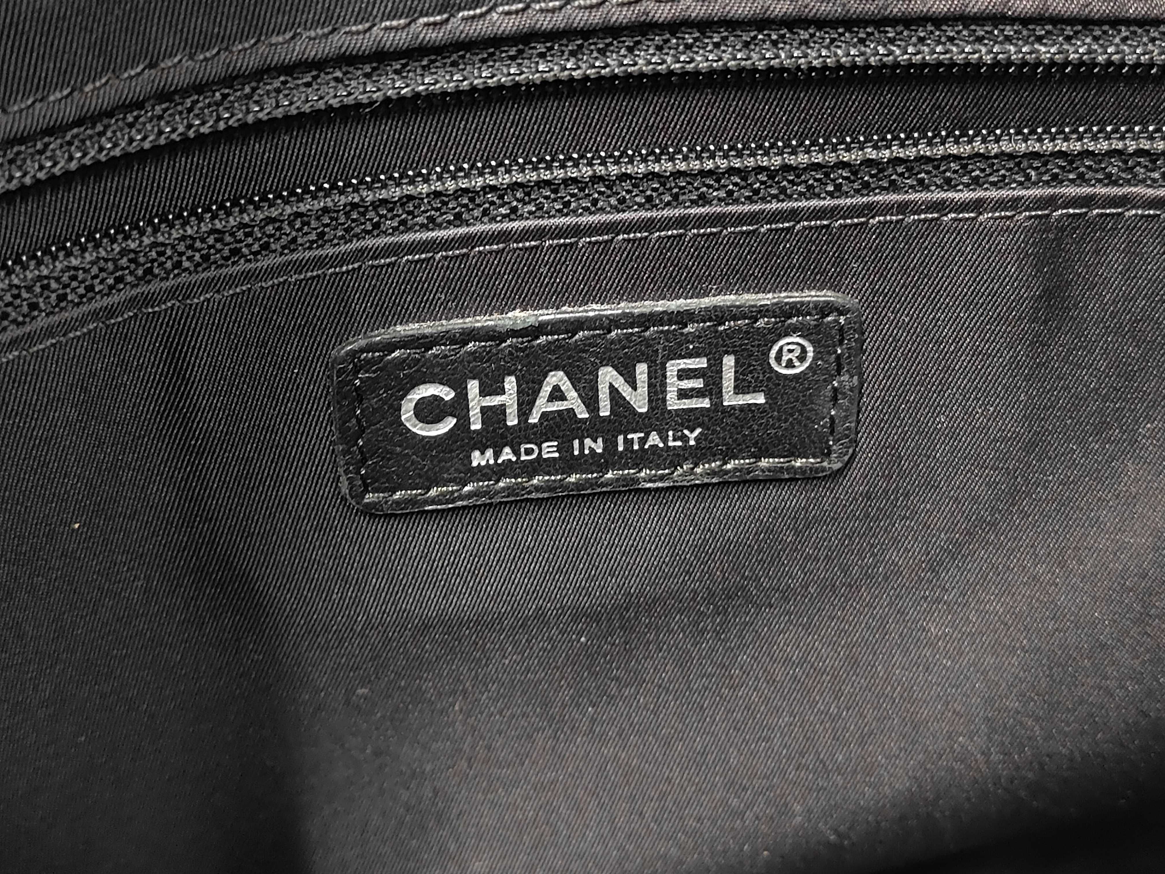 Paris Biarritz No. 11 Tote Bag — view 9