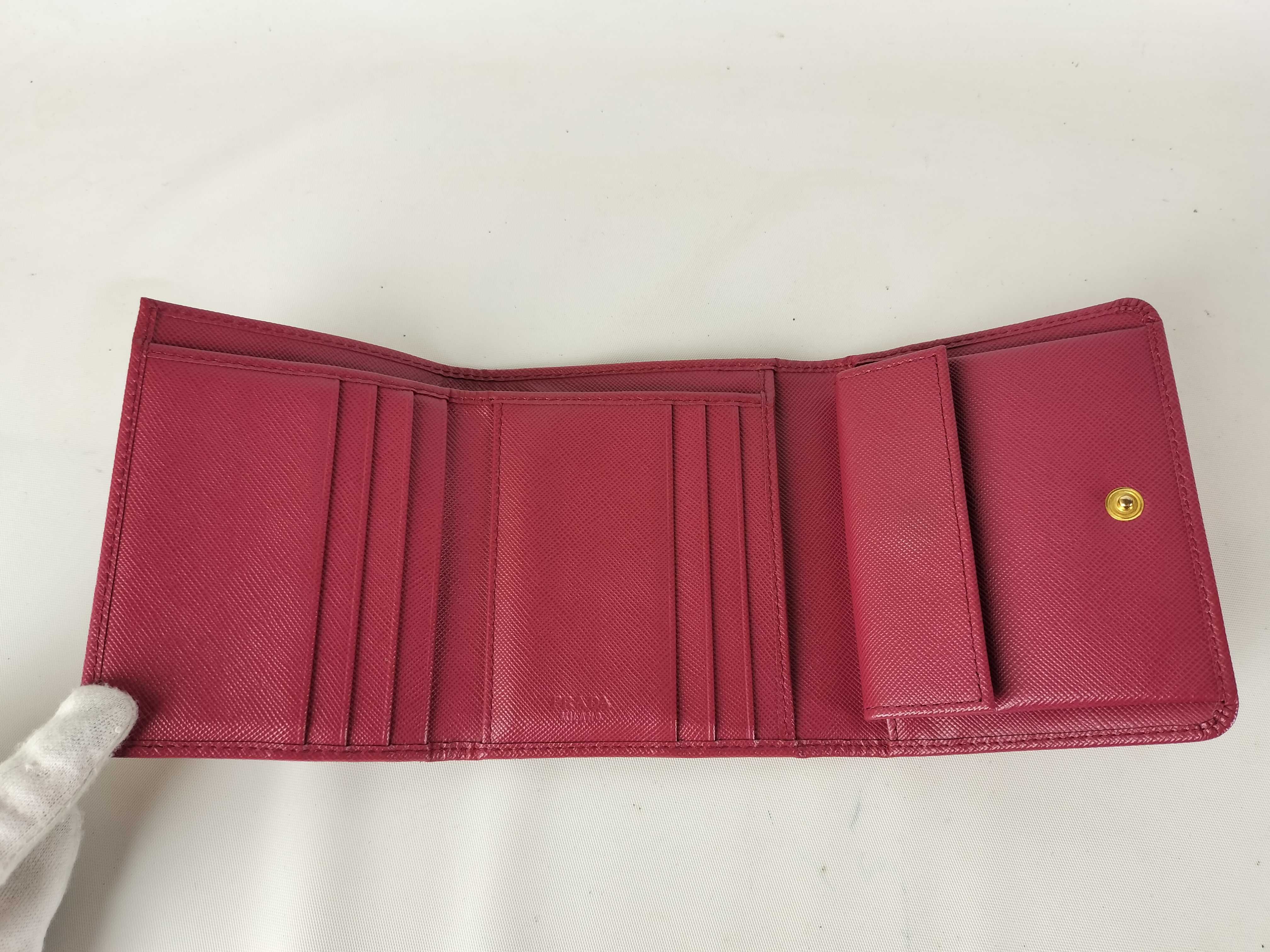 Saffiano Tri-fold Wallet — view 9