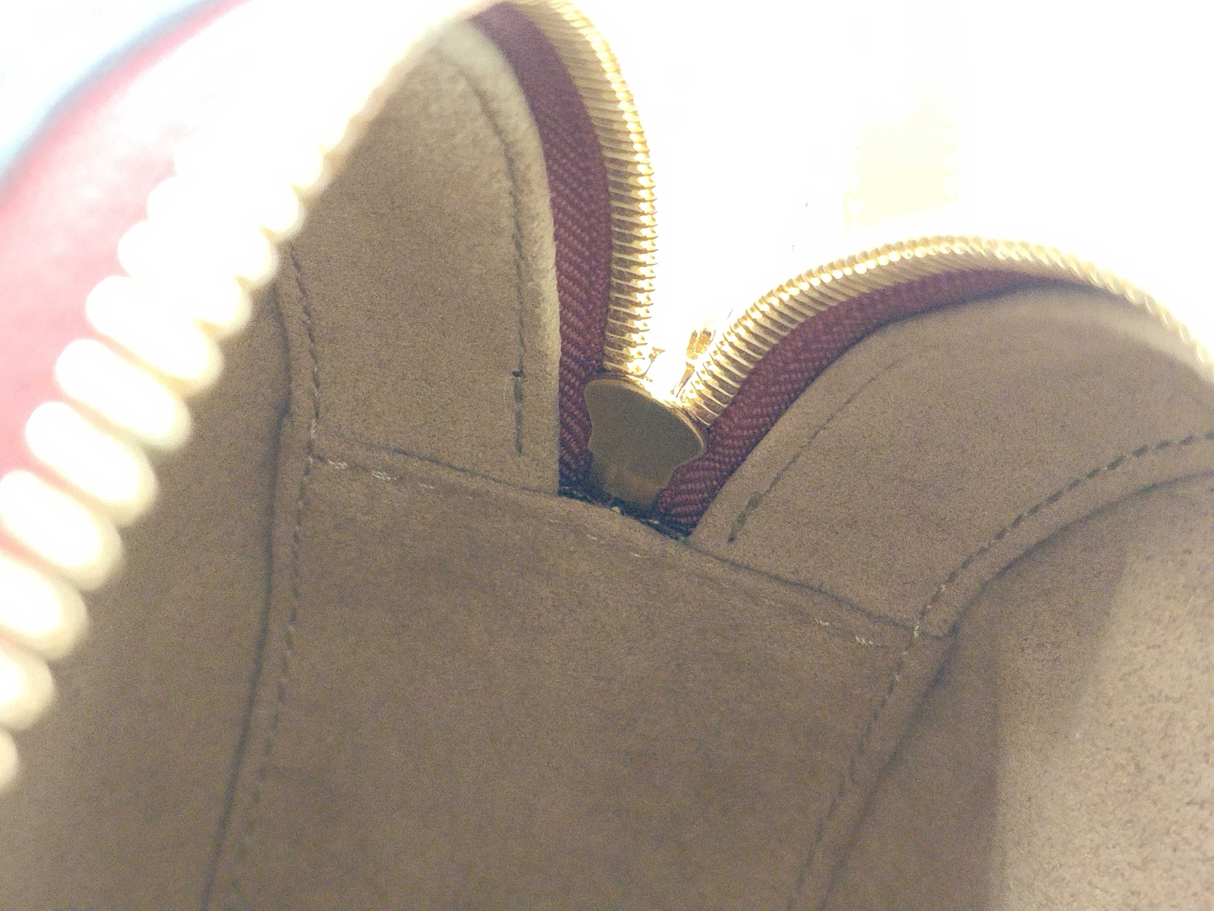 Monogram Louis Vuitton Monogram Boite Chapeau Souple Shoulder Bag — view 14