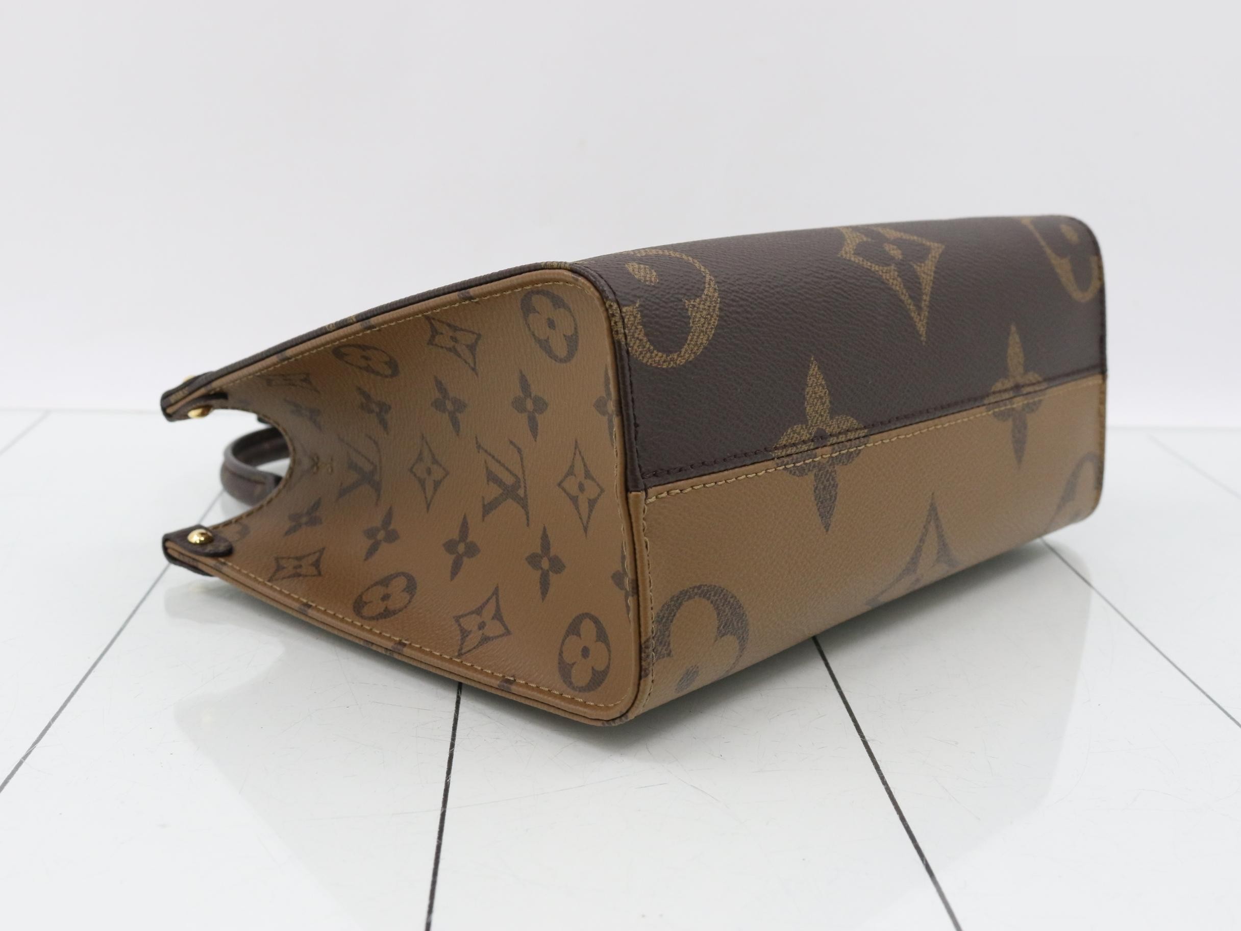 OnTheGo PM pouch with shoulder strap — view 5