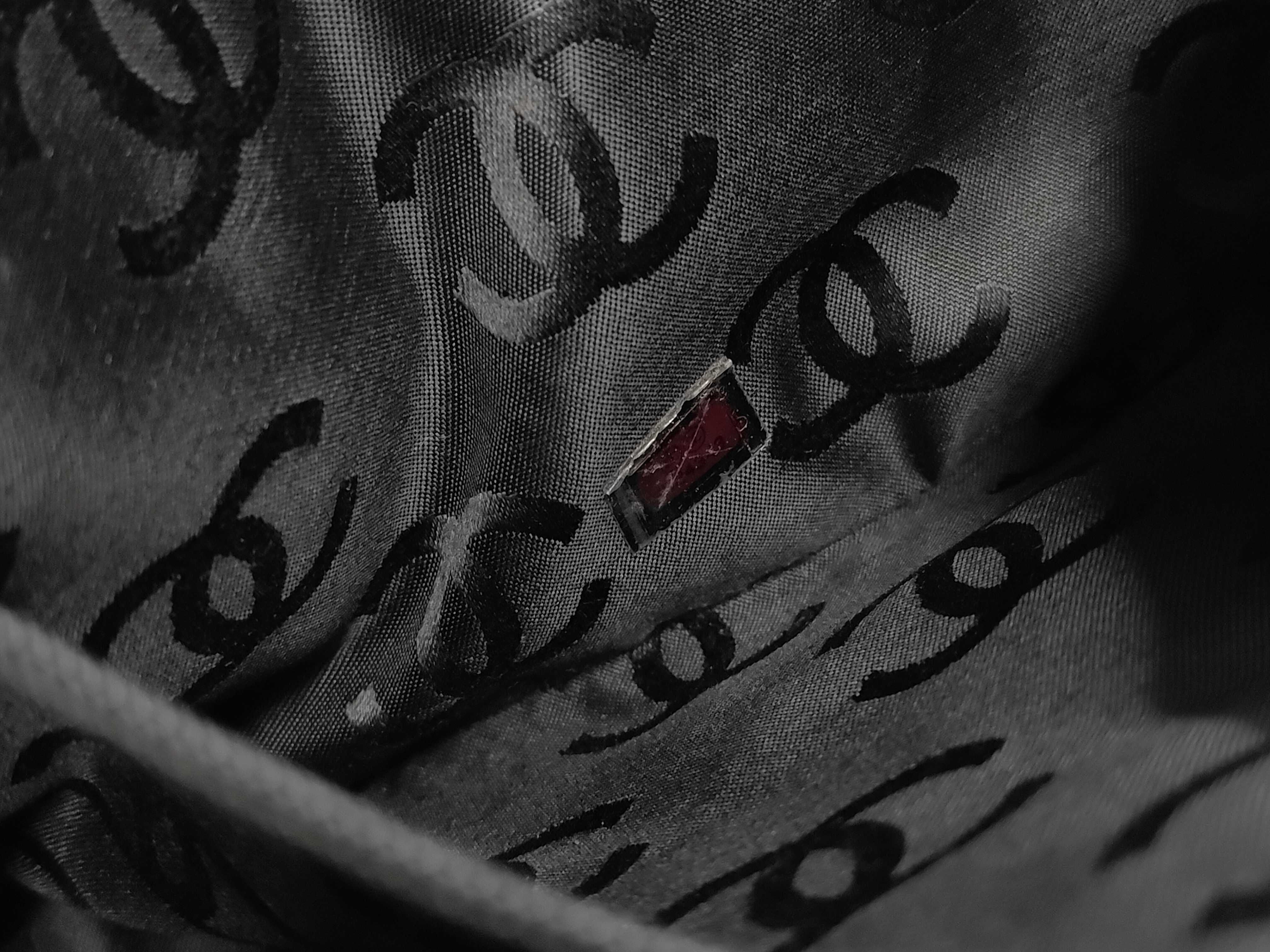 CC Logo Quilted Denim Shoulder Bag, Black, Double Chain Shoulder Bag — view 10
