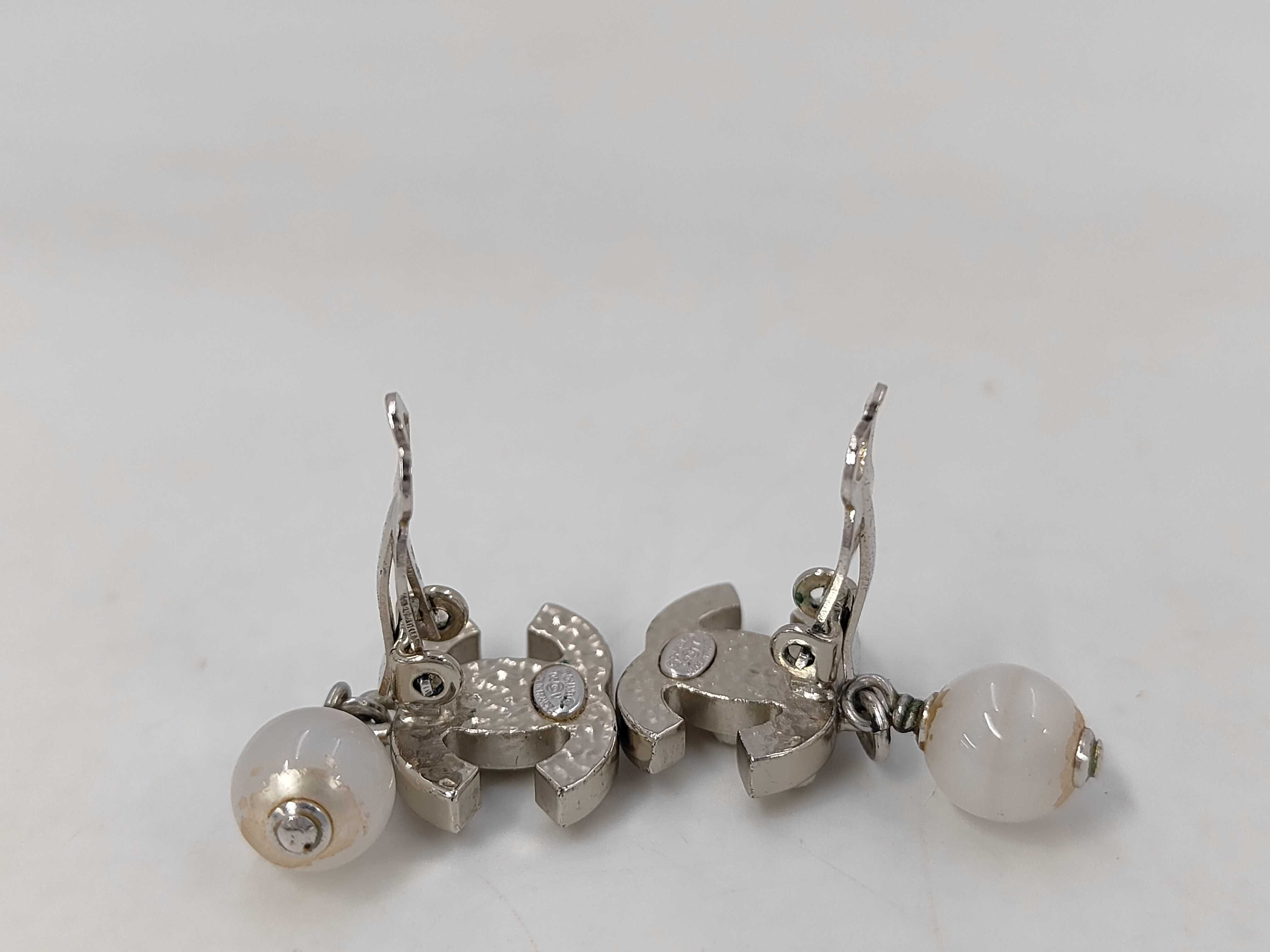 EG Earrings — view 3