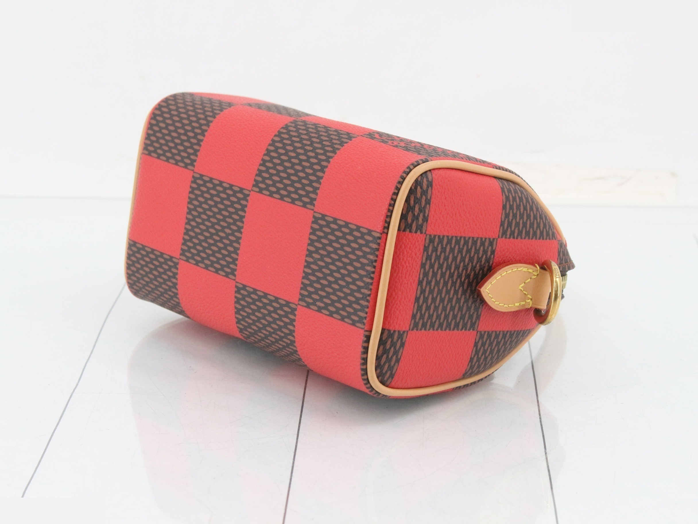 Damier Pop Speedy Bandoulière 18 2-Way Handbag — view 6