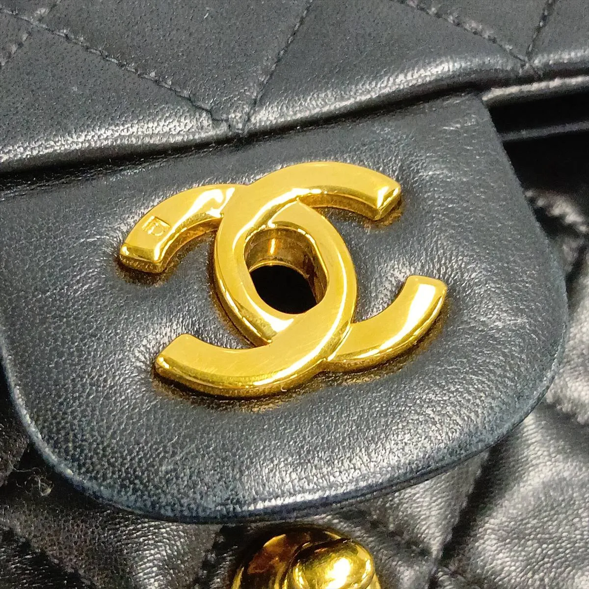 Matelassé 25 Lambskin Double Flap Double Chain Bag, Black with Gold Hardware, 5014421, Series 5, A01112 — view 15