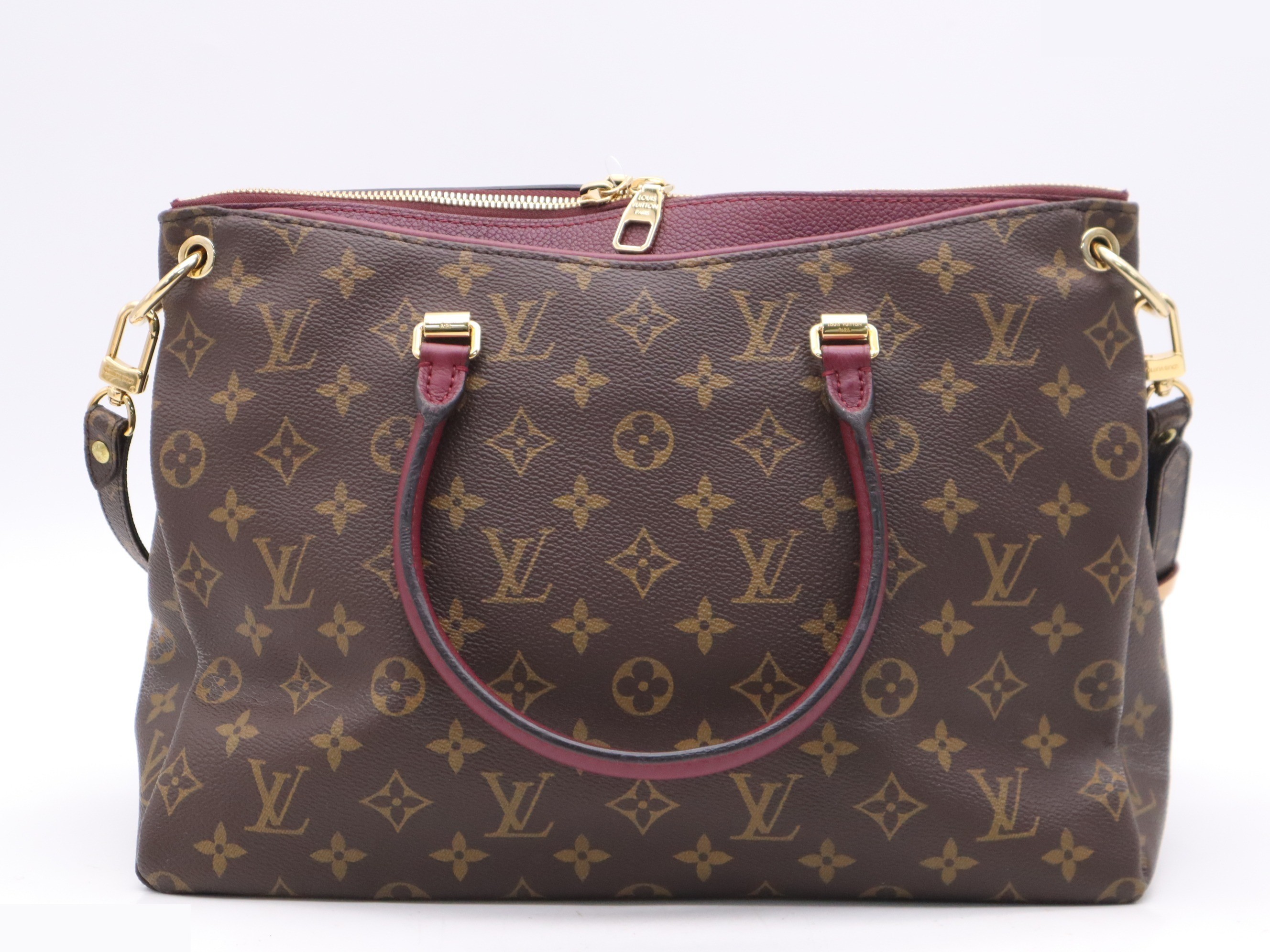 Pallas Rose Bruyère bag with shoulder strap and dust bag. — view 2