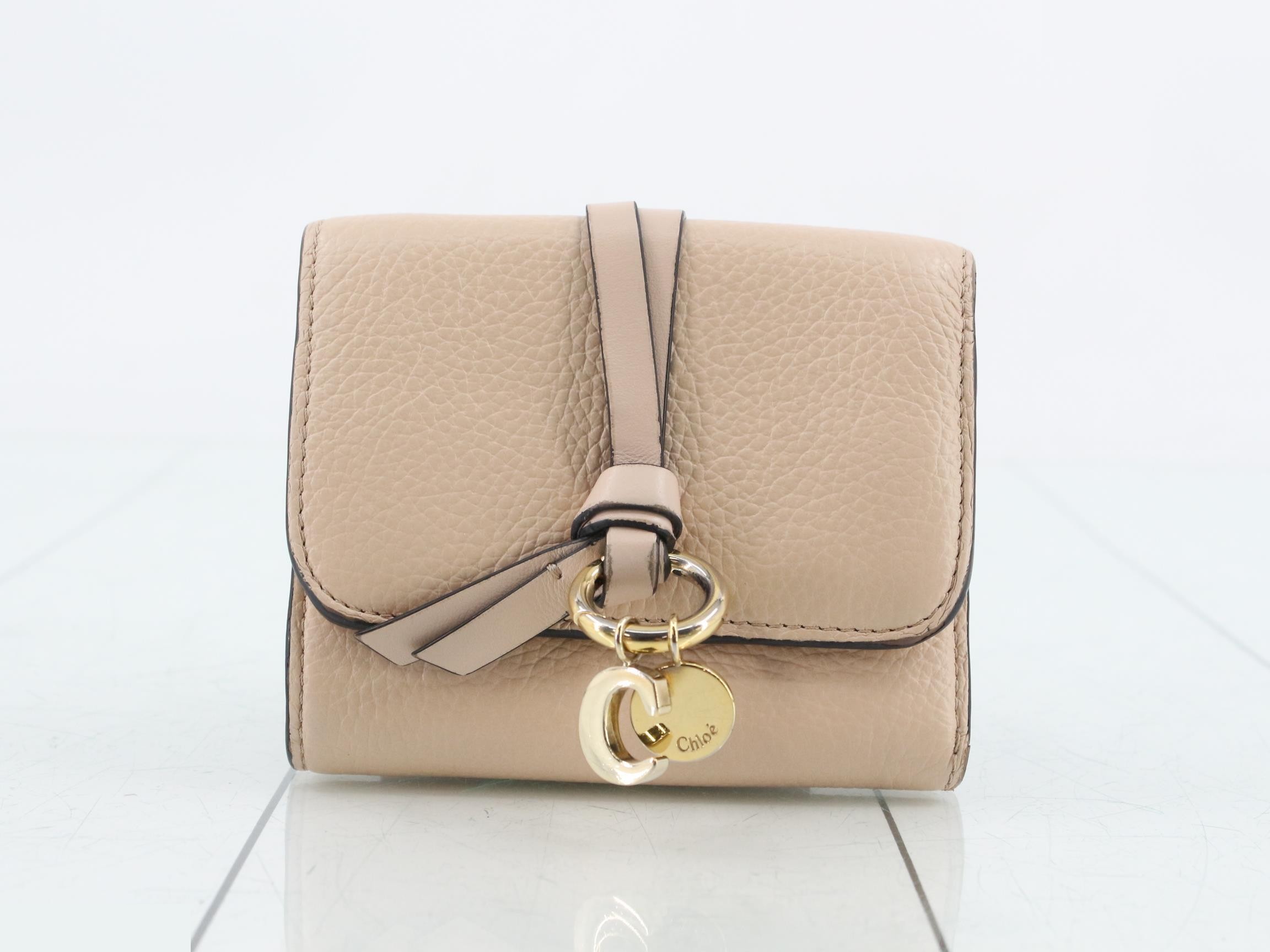 Tri-fold wallet