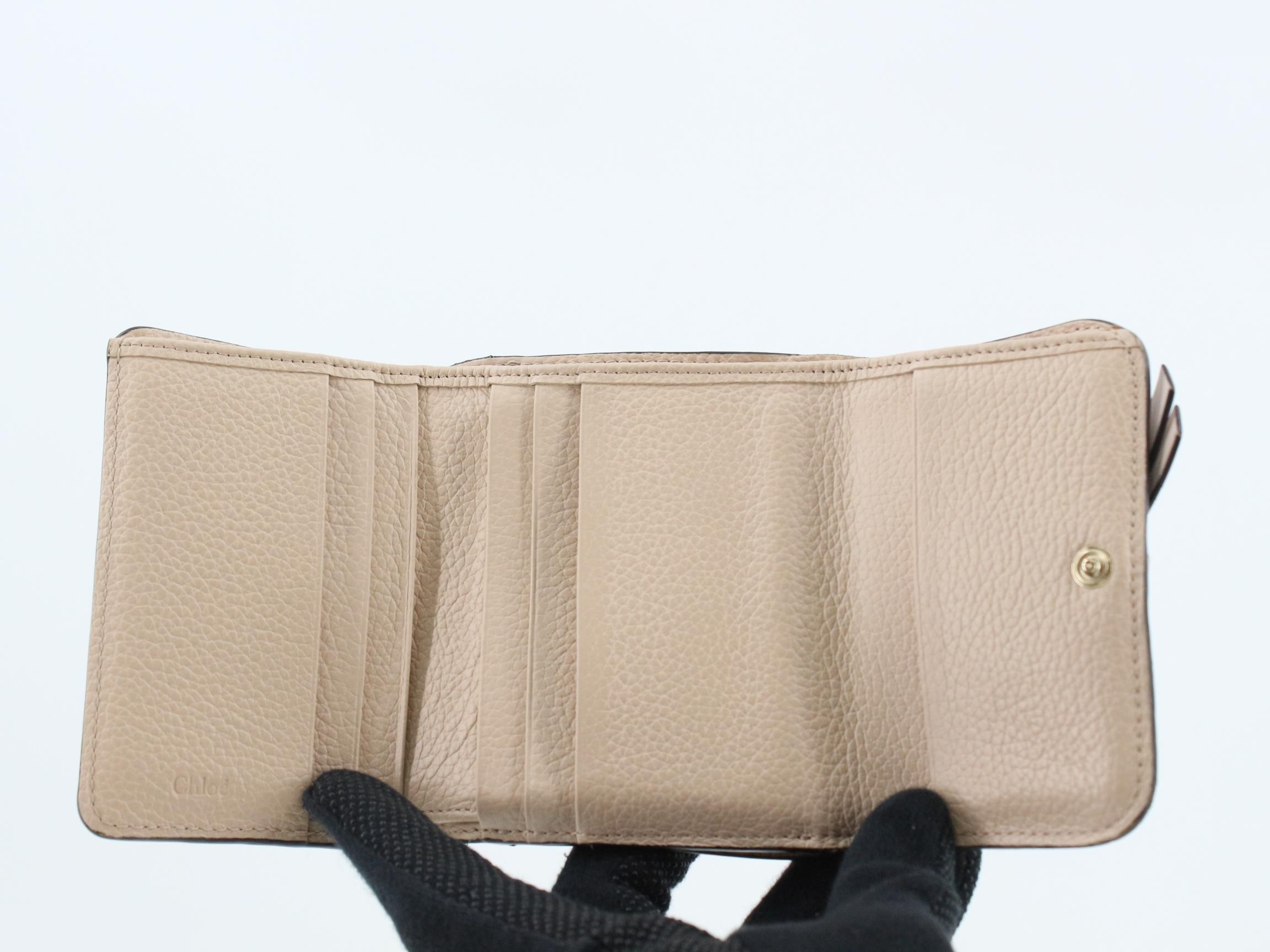 Tri-fold wallet — view 4