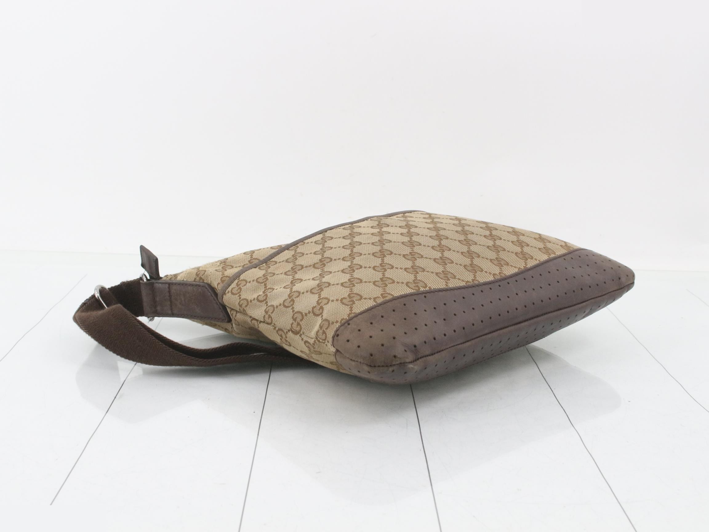 GG canvas shoulder bag — view 5
