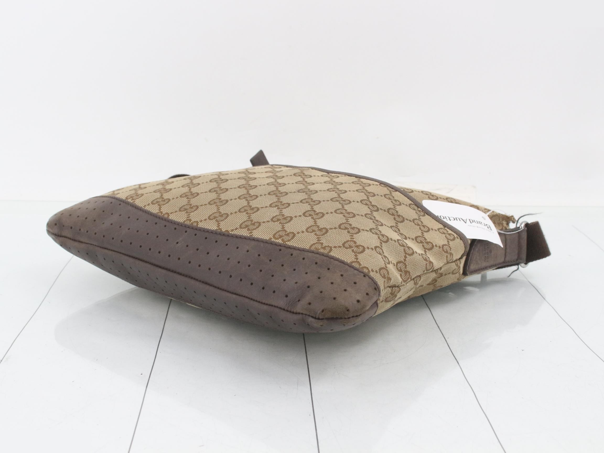 GG canvas shoulder bag — view 6