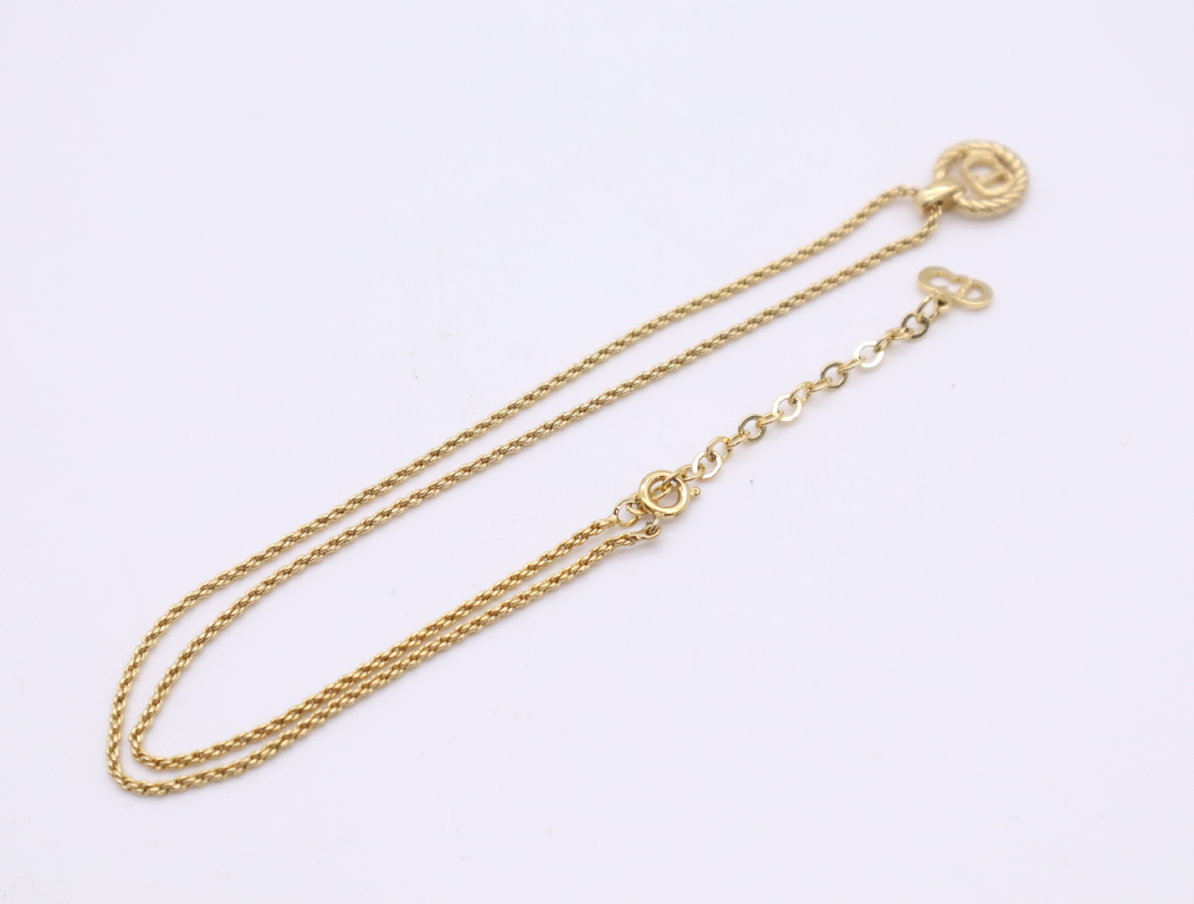 GPCD logo circle motif chain necklace, with box. — view 2