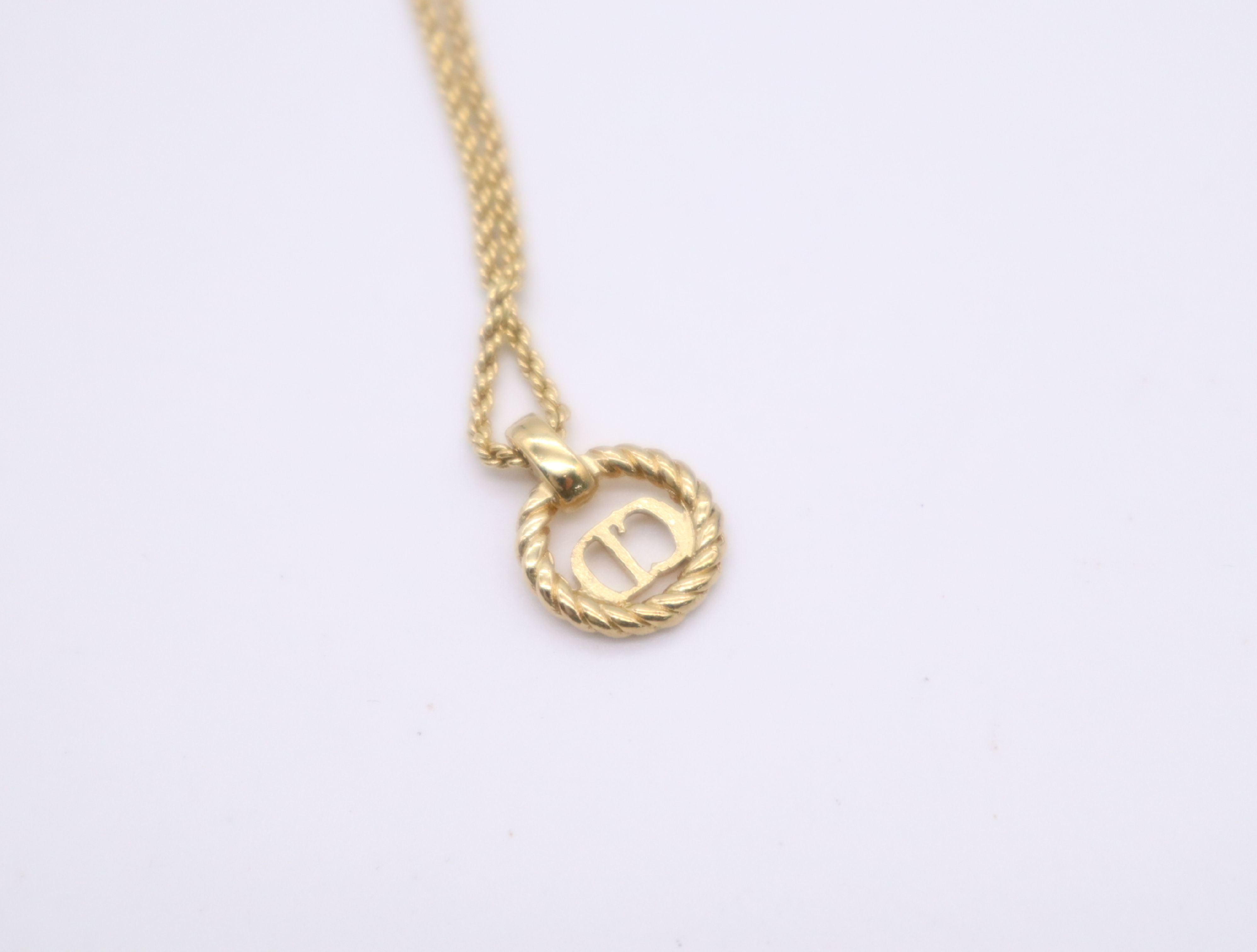 GPCD logo circle motif chain necklace, with box. — view 4