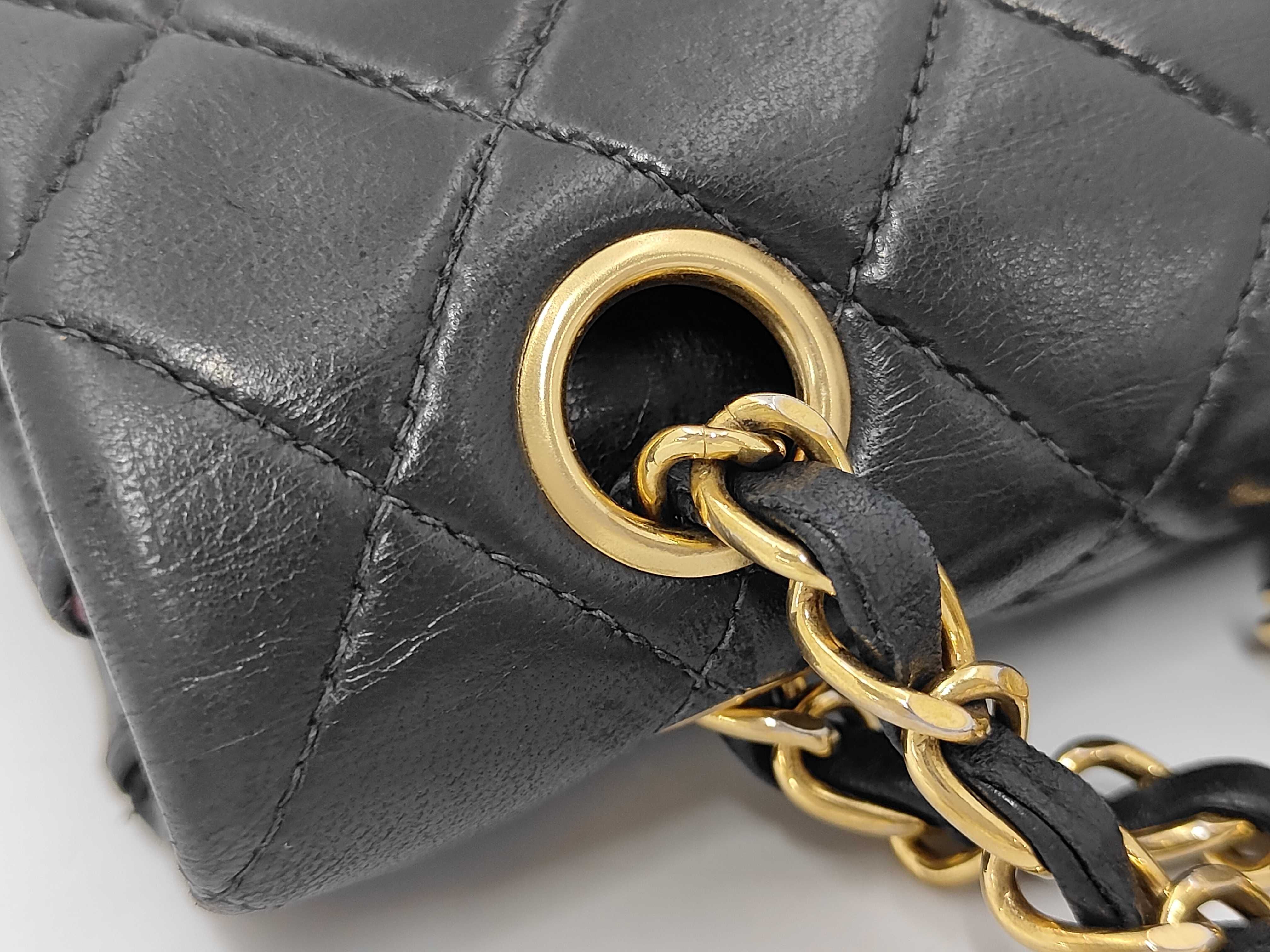 Matelassé 25 Double Flap Double Chain Lambskin Shoulder Bag — view 6