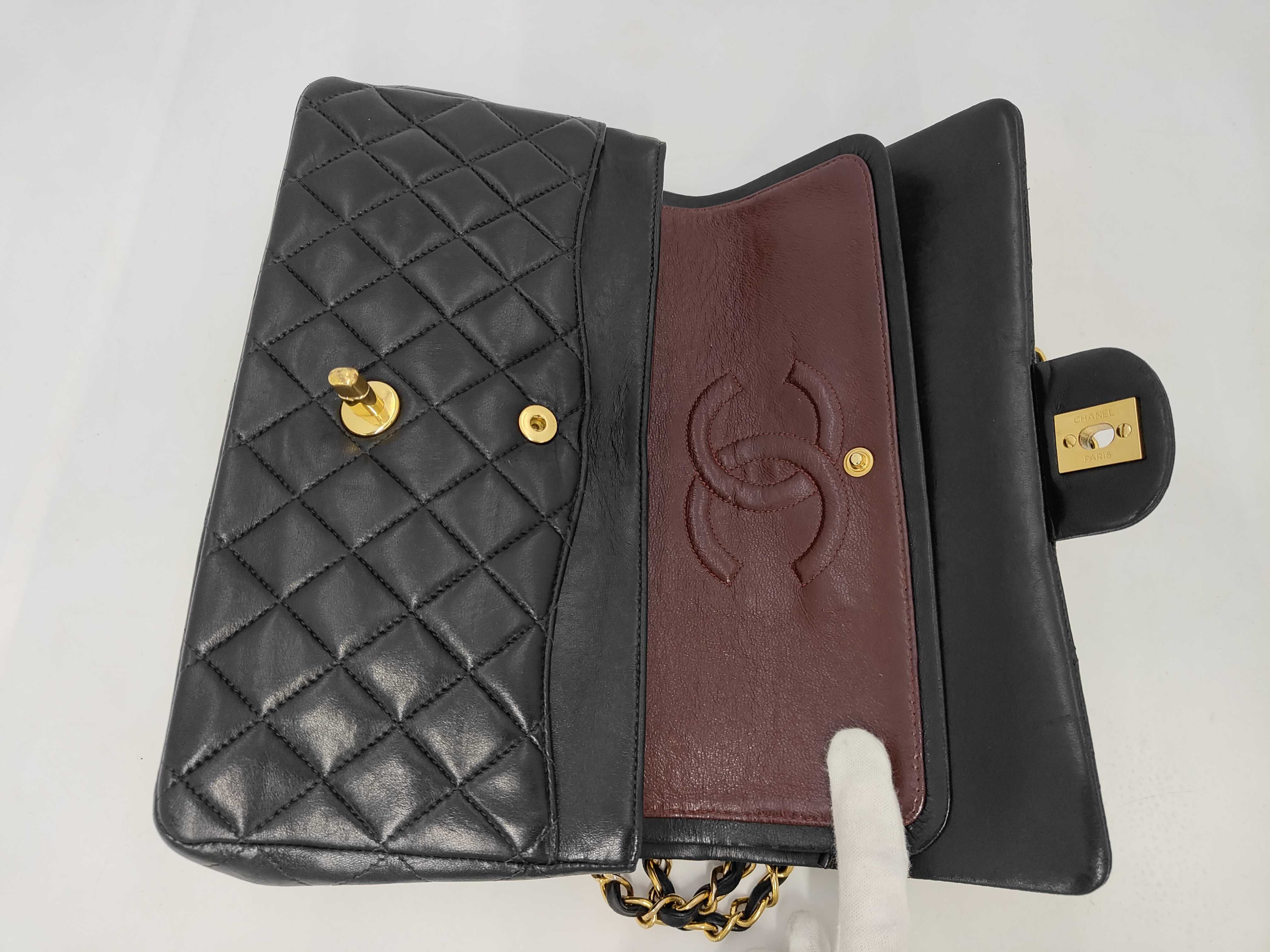 Matelassé 25 Double Flap Double Chain Lambskin Shoulder Bag — view 8