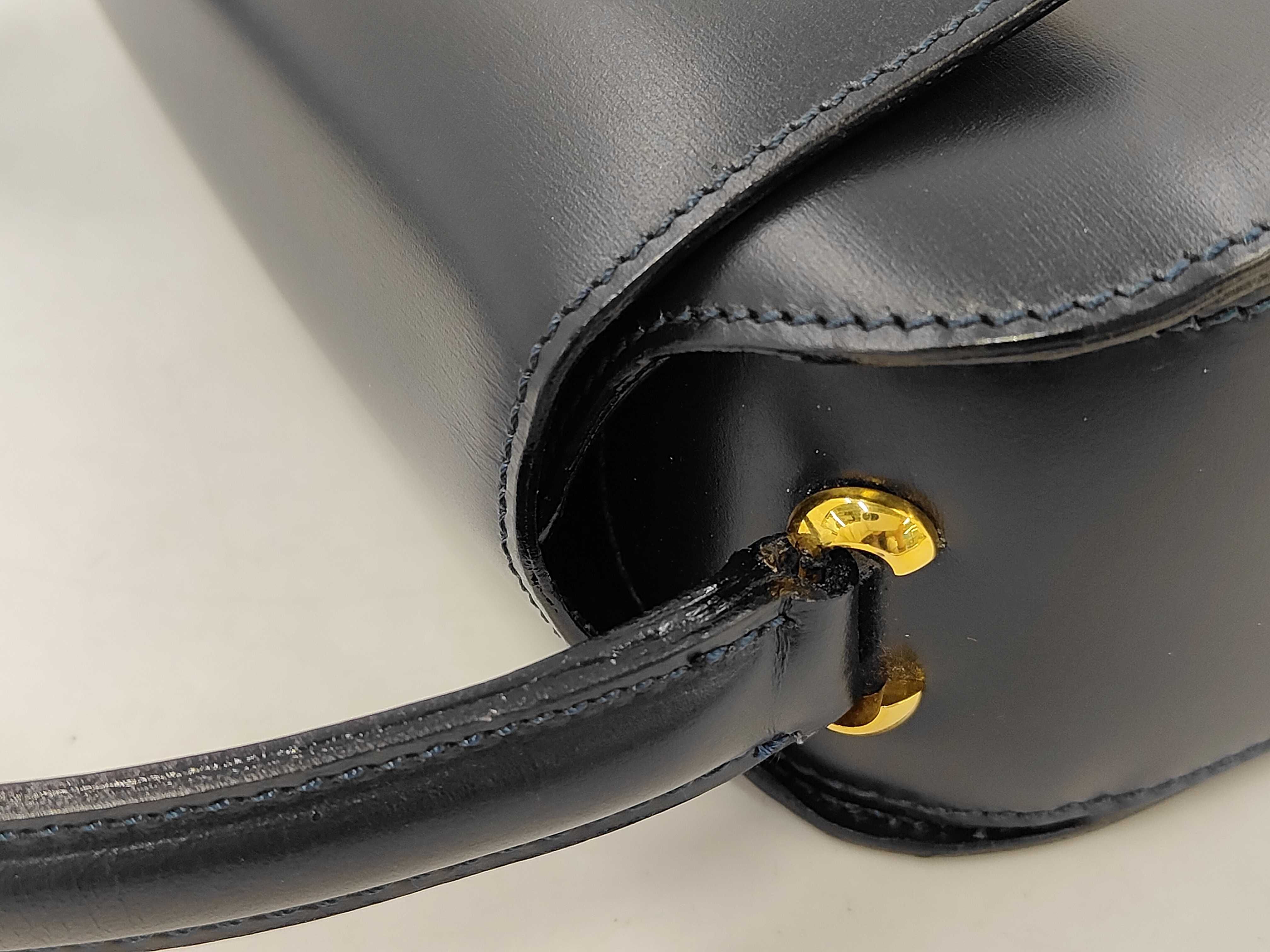 handbag, carriage hardware, black leather bag — view 5