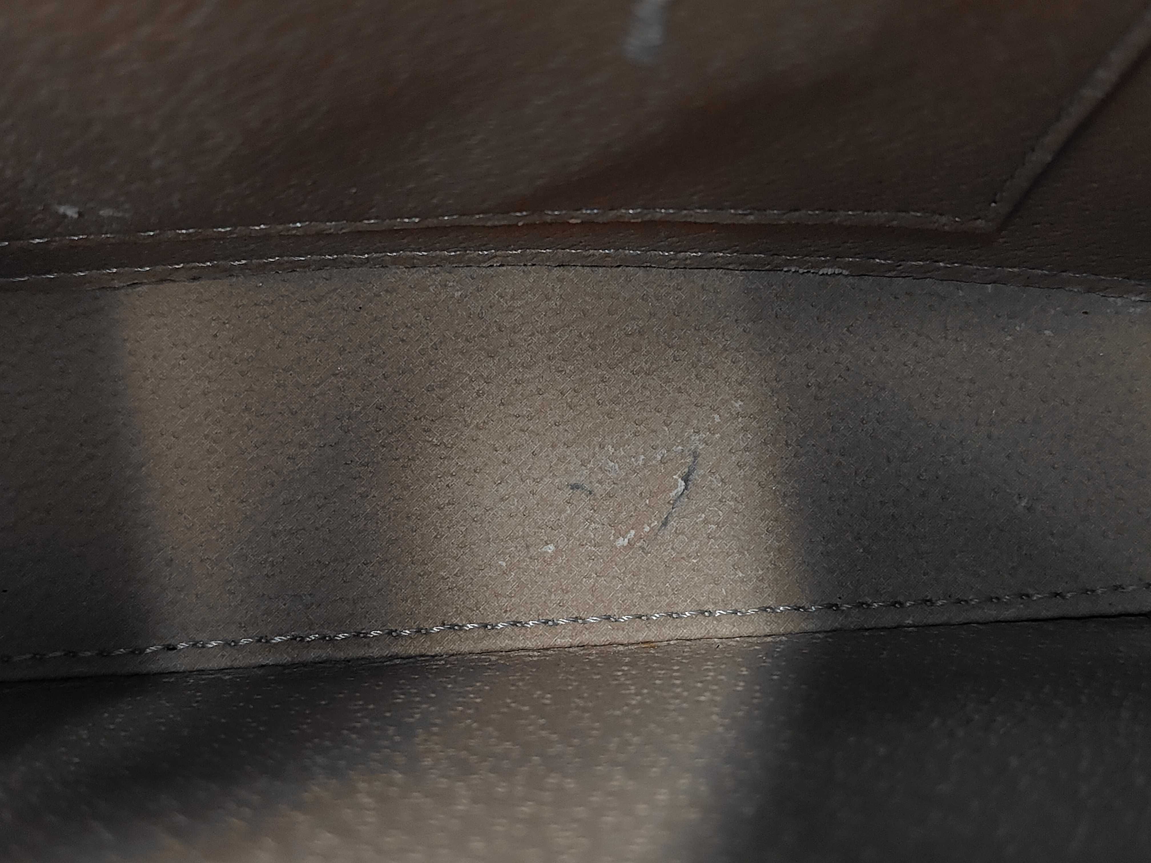 handbag, carriage hardware, black leather bag — view 10