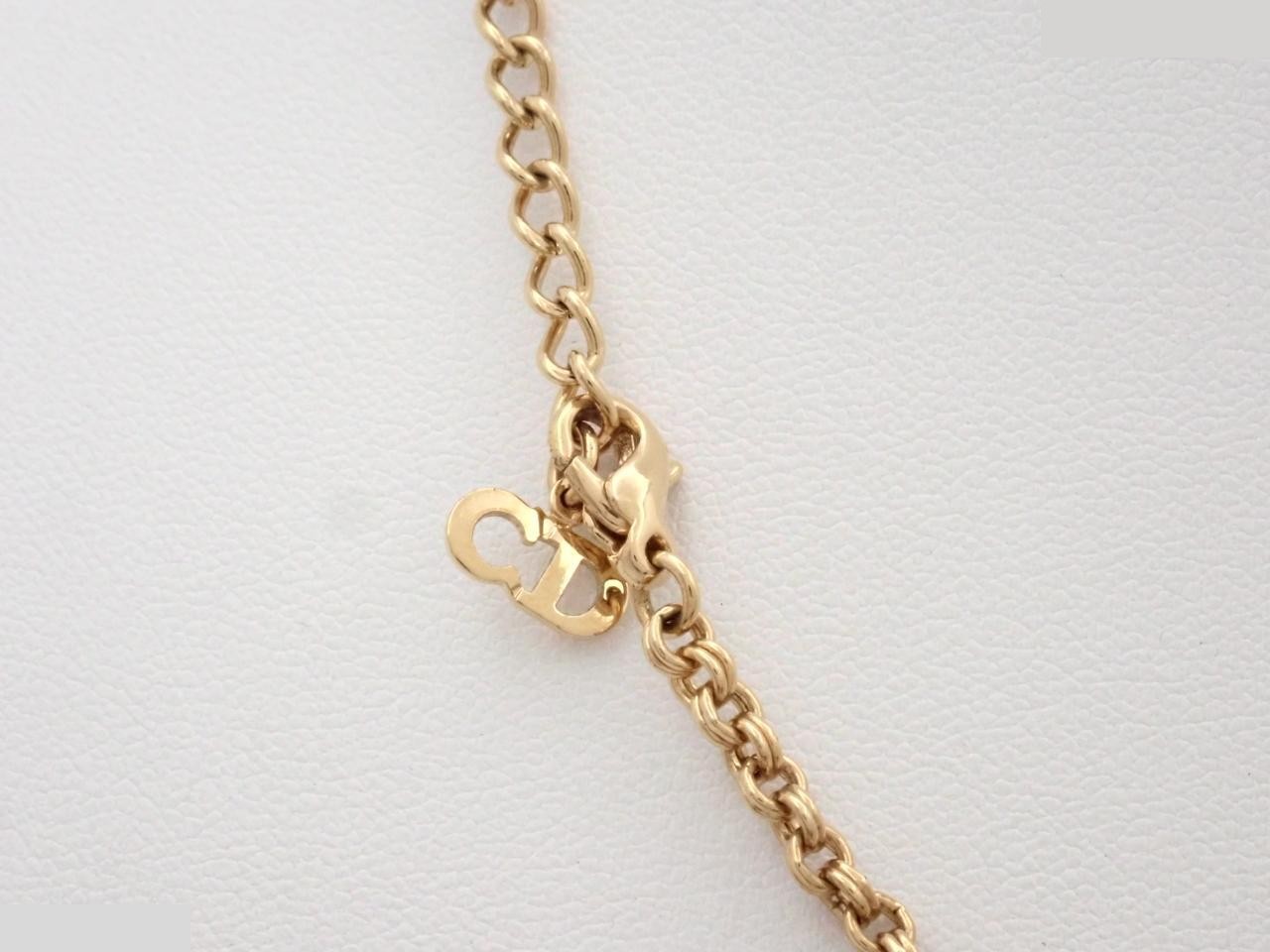 Necklace, neck circumference approximately 41 cm — view 2