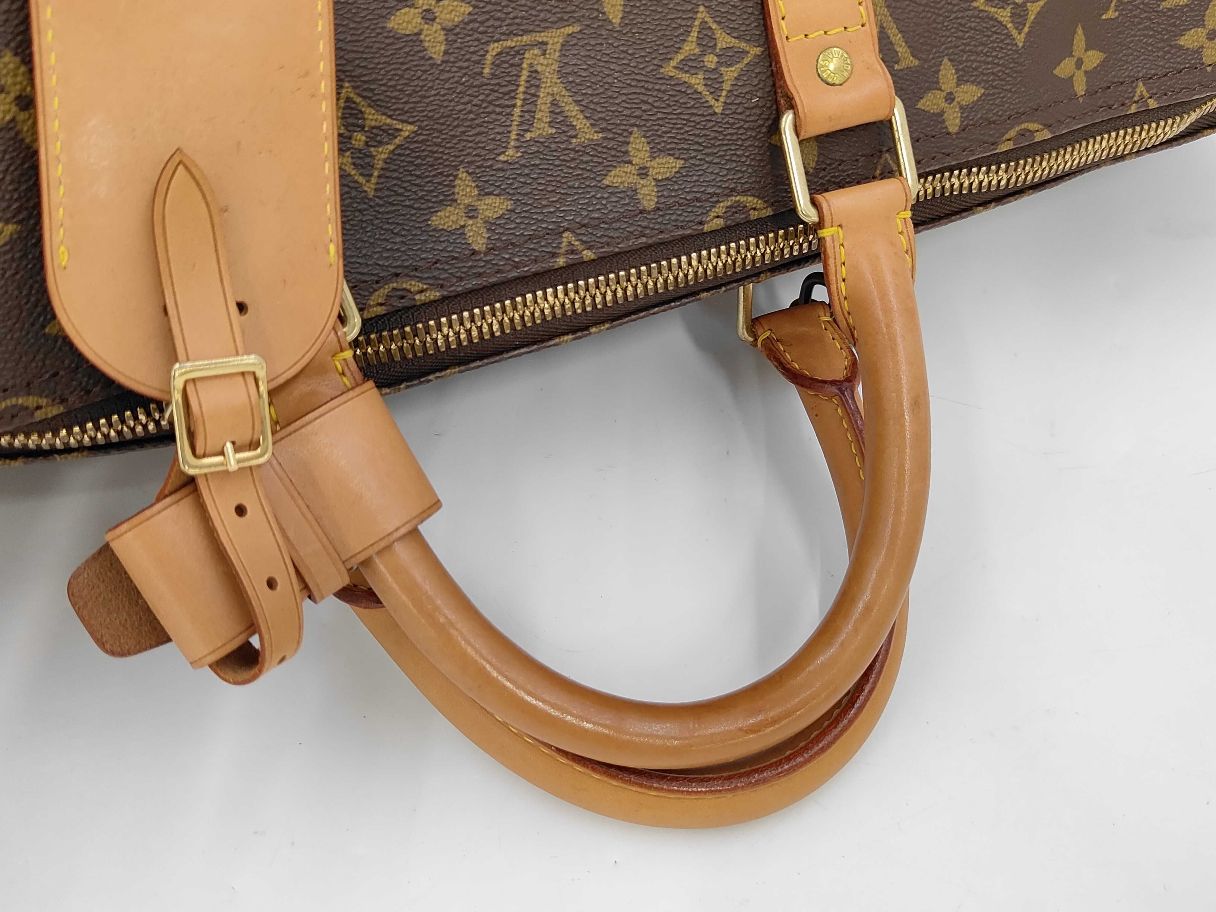 LV Keepall 55 Boston Bag — view 3