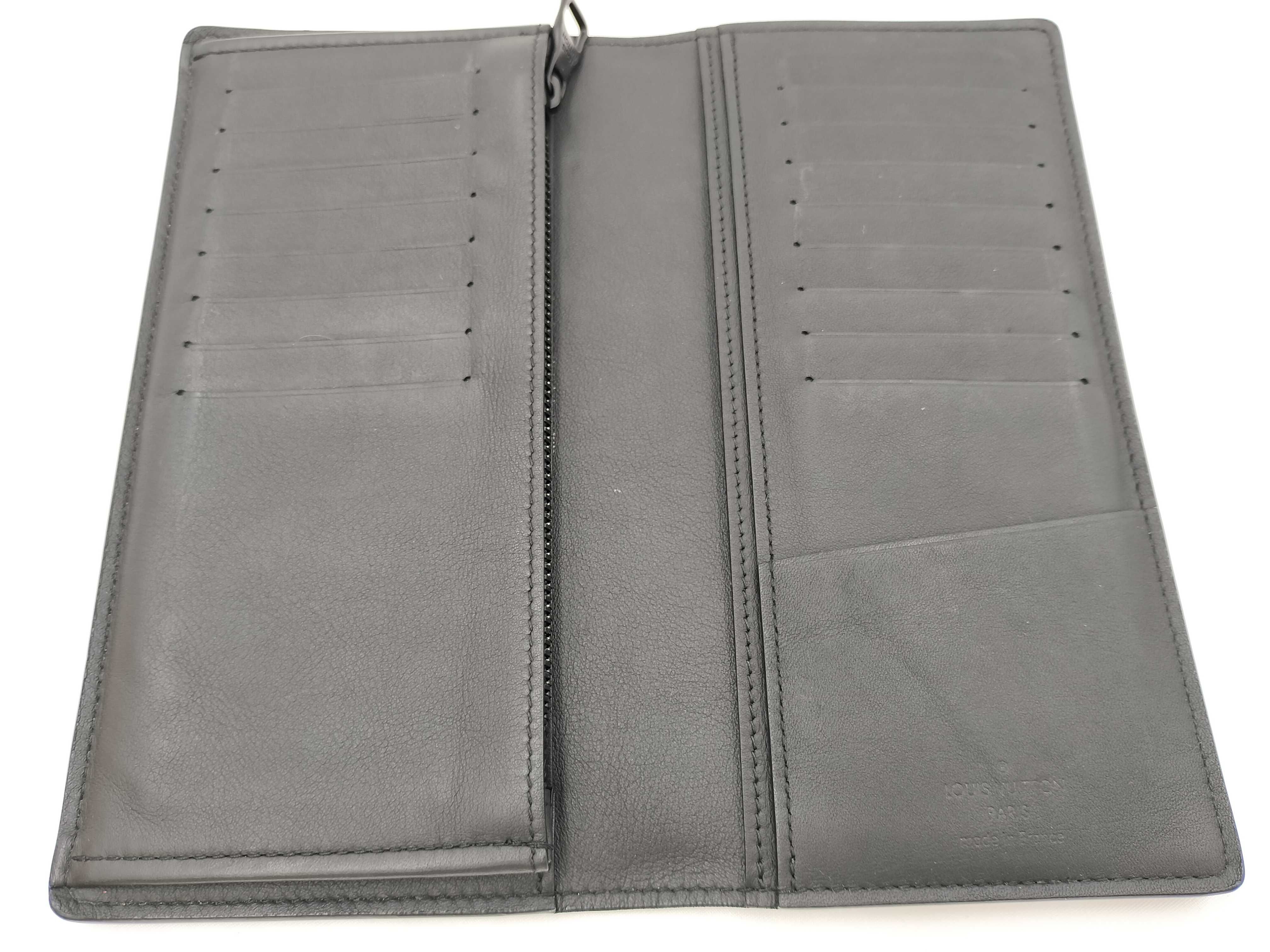 Monogram M69038 Portefeuille Brazza Taurillon Wallet — view 4
