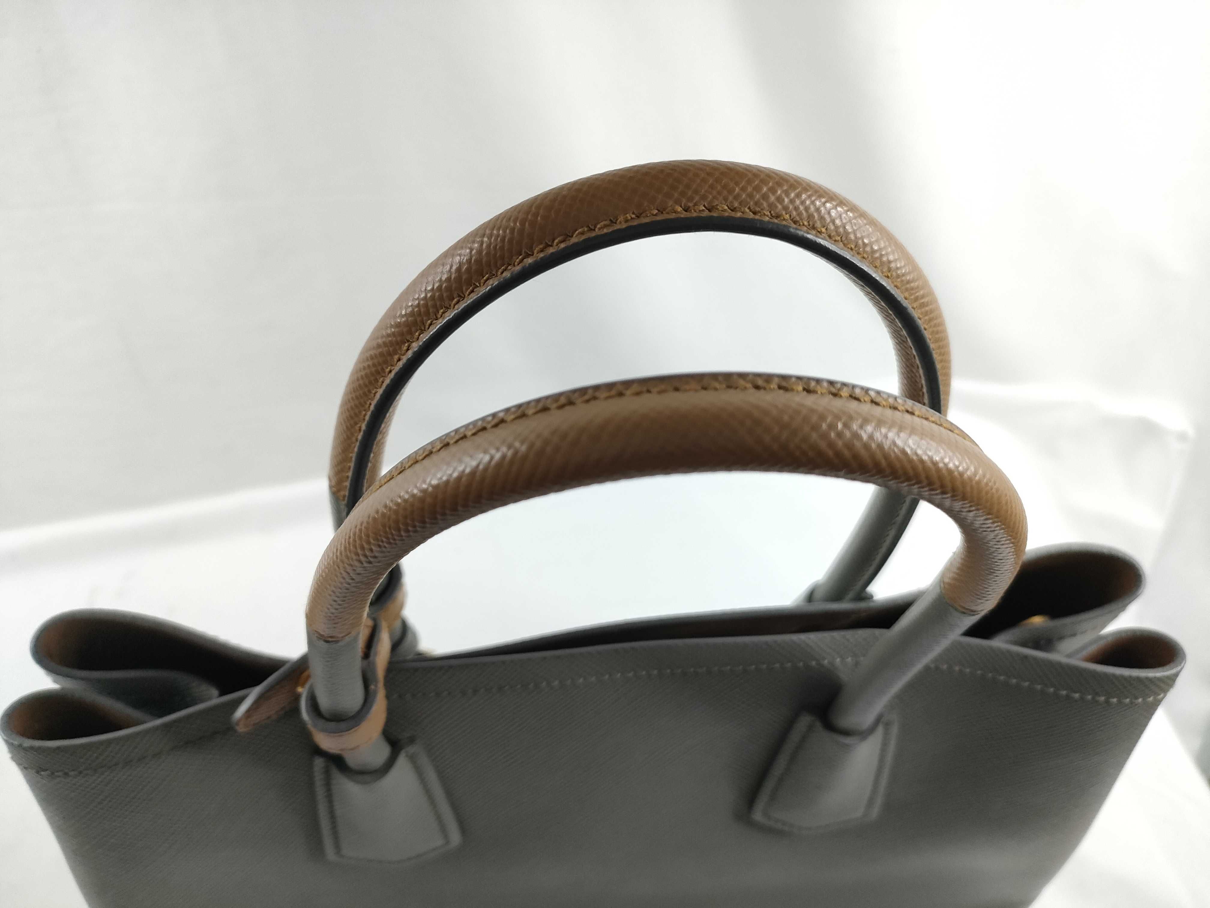 ID- Saffiano Cuir Cowskin 2-Way Handbag Gray 1BG775 #25 Handbag — view 7