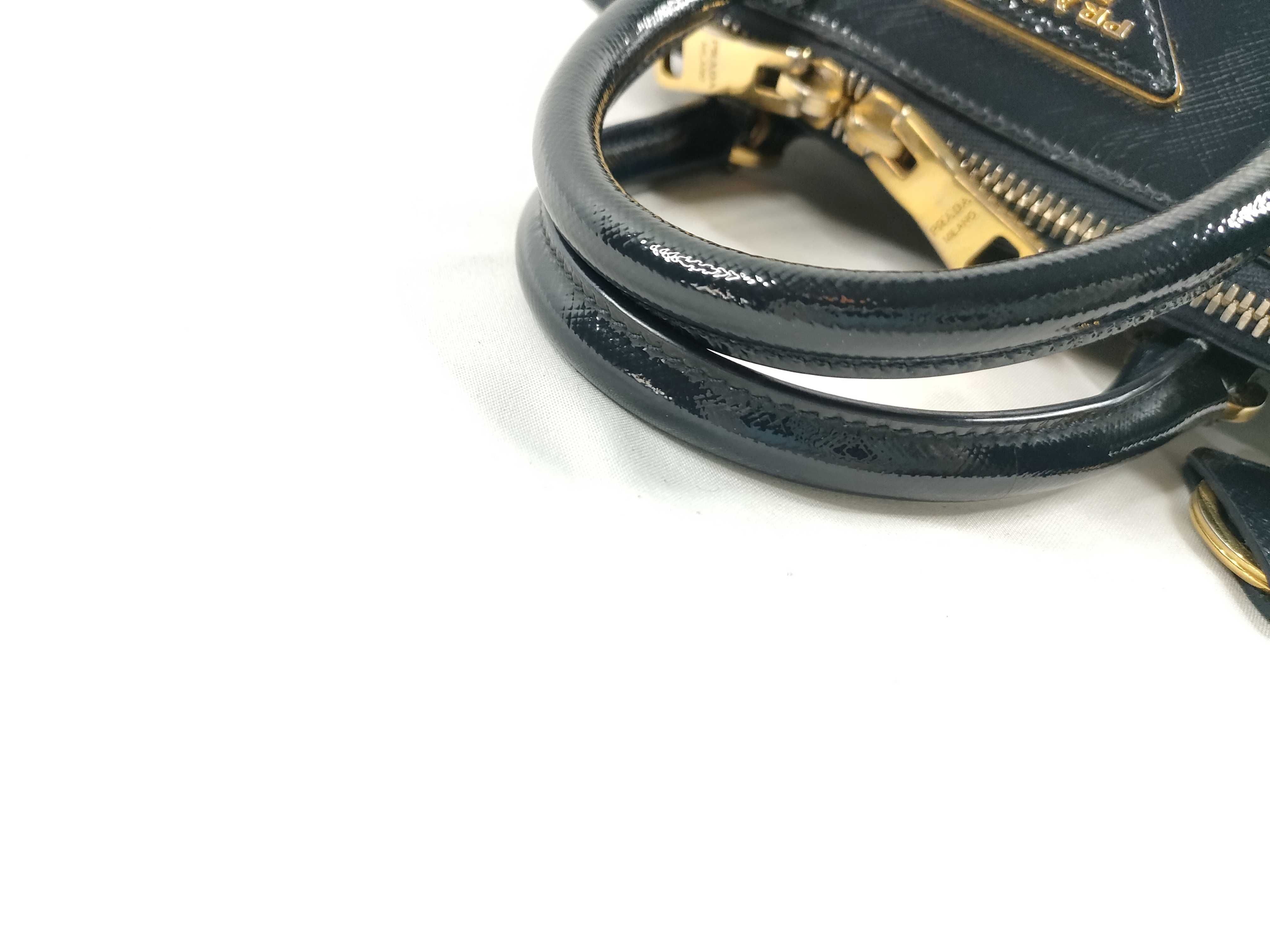 Saffiano Lux Promenade Leather 2-Way Handbag — view 7