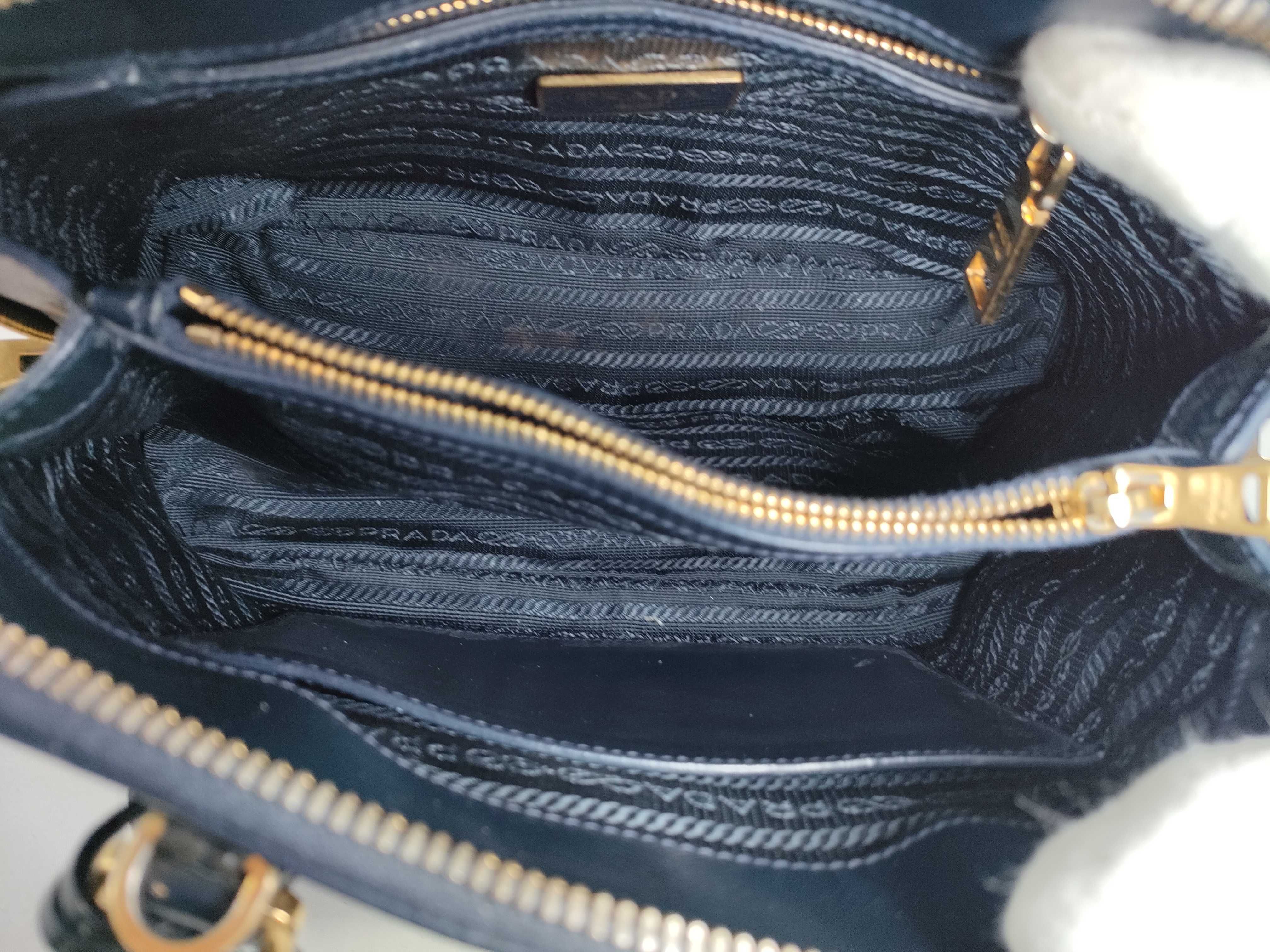 Saffiano Lux Promenade Leather 2-Way Handbag — view 10