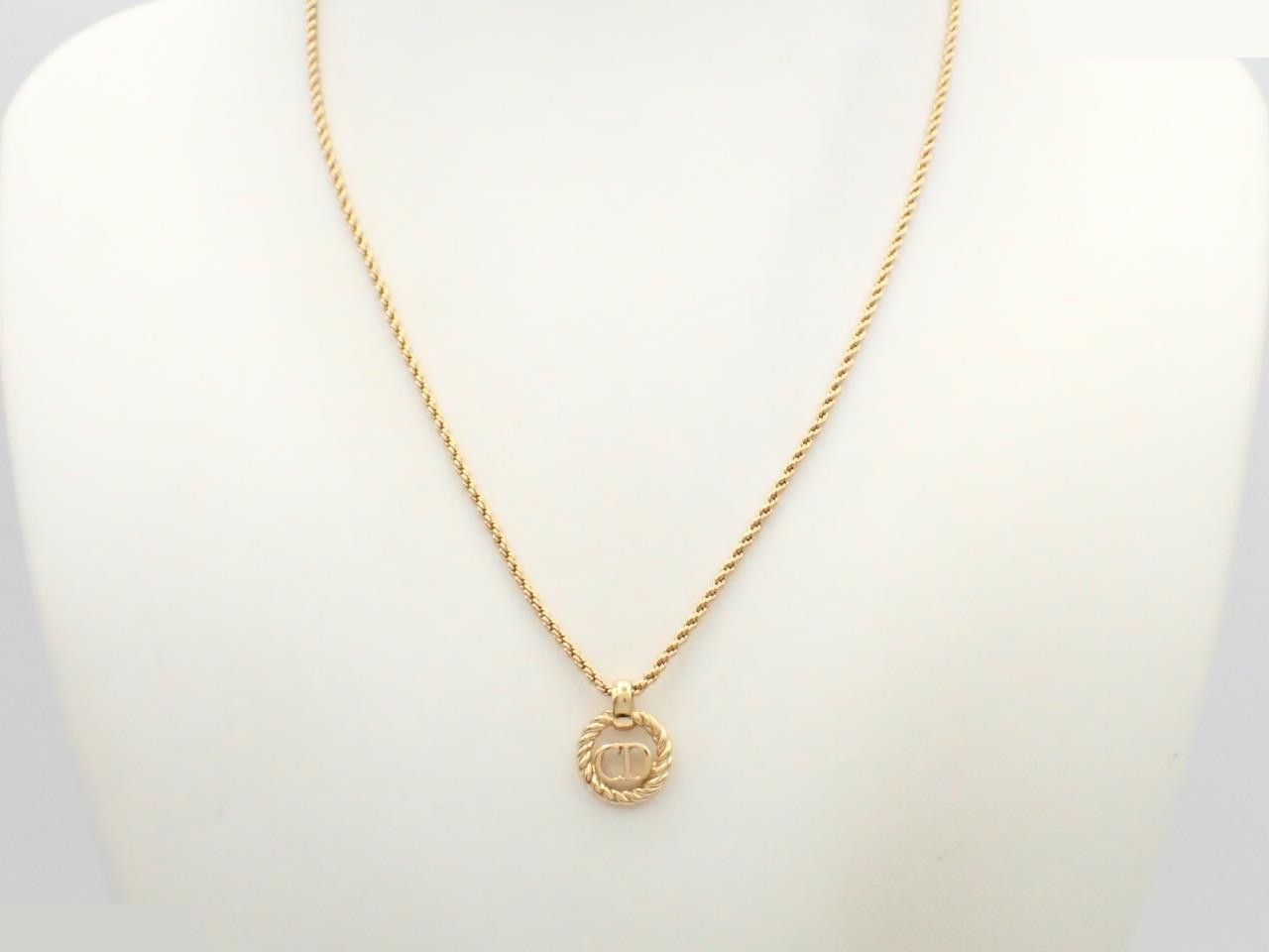 Other lines: Precious metals, necklaces, pendants, chain approximately 44cm — view 3