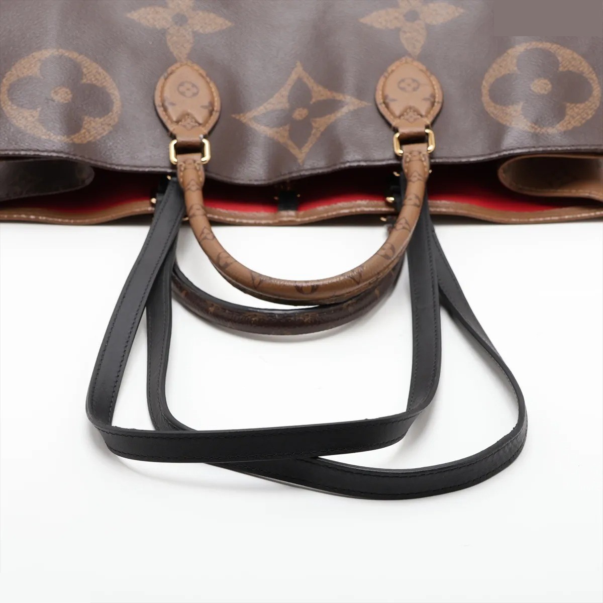 Giant Monogram Reverse OnTheGo DU2240 — view 5