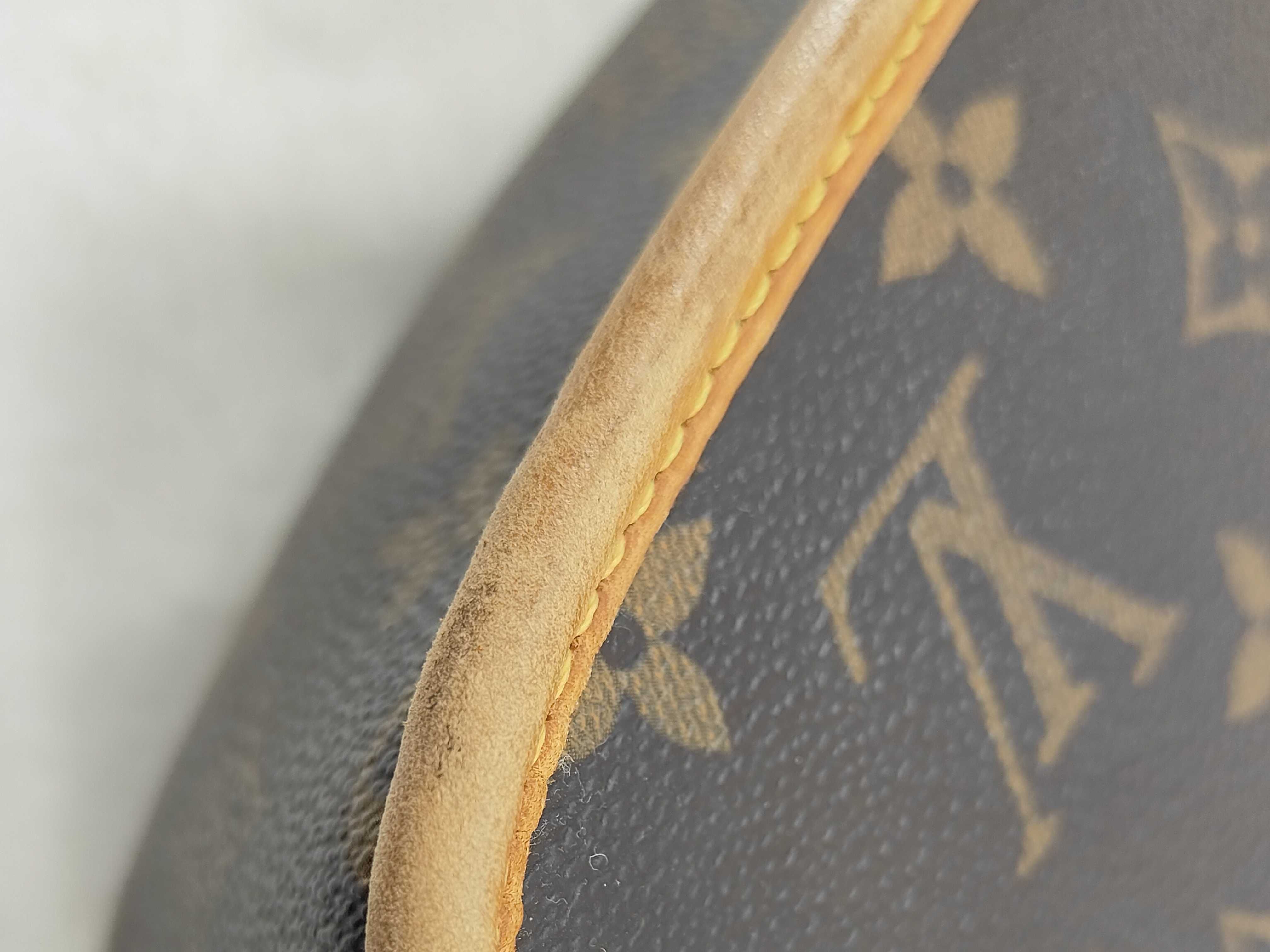 Monogram Louis Vuitton Sologne Shoulder Bag — view 8