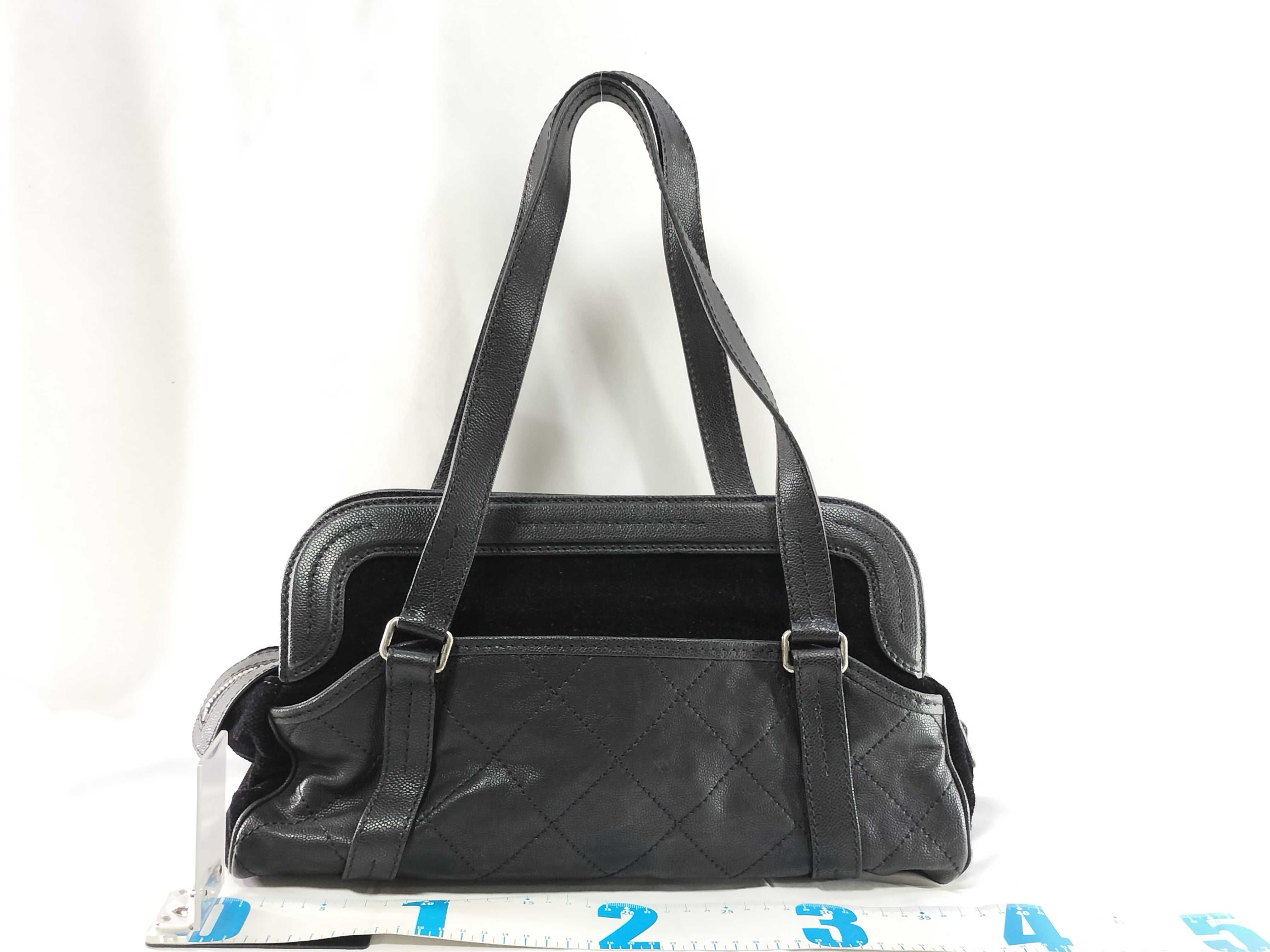 Caviar Skin 2.55 Caviar Velour Handbag — view 2